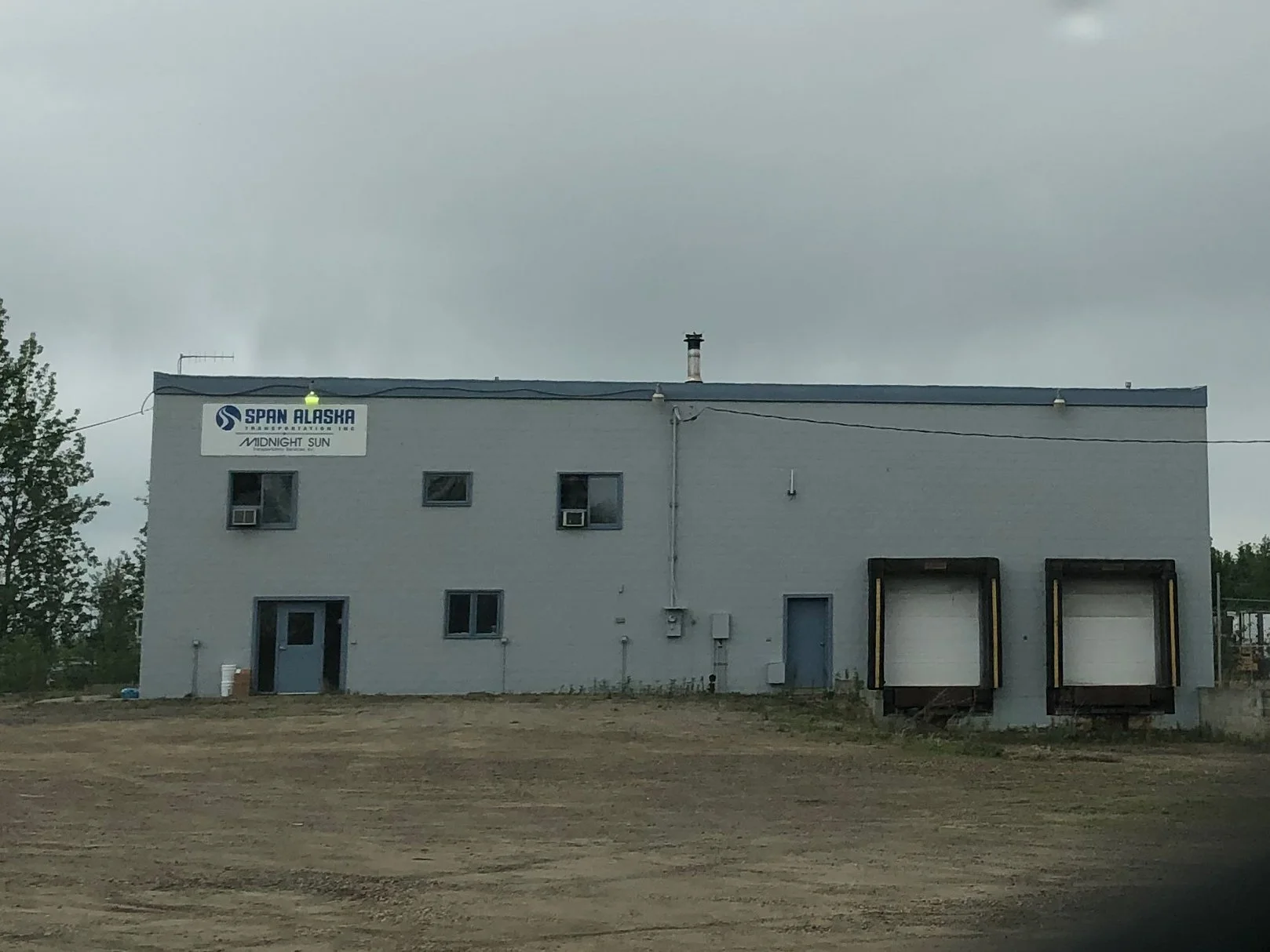 Alaska 4x4 - remodeled shop and office