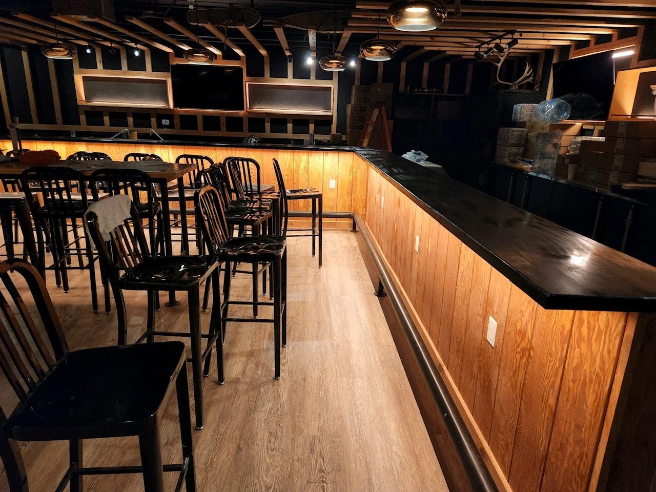 Cabin Bar — Jewel Isaac General Contractor
