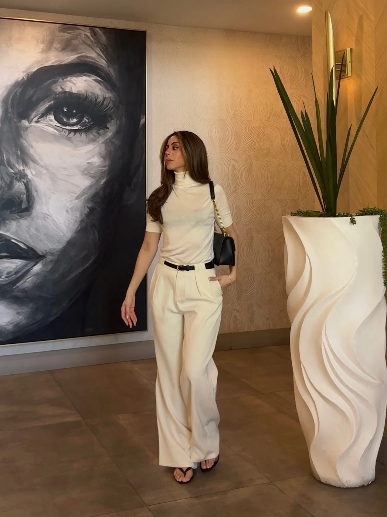 90s core 

Happy weekend🤍

#ootd #outfitinspo #minimalistoutfit #minimalstyle #minimalchic @marian_giacoman