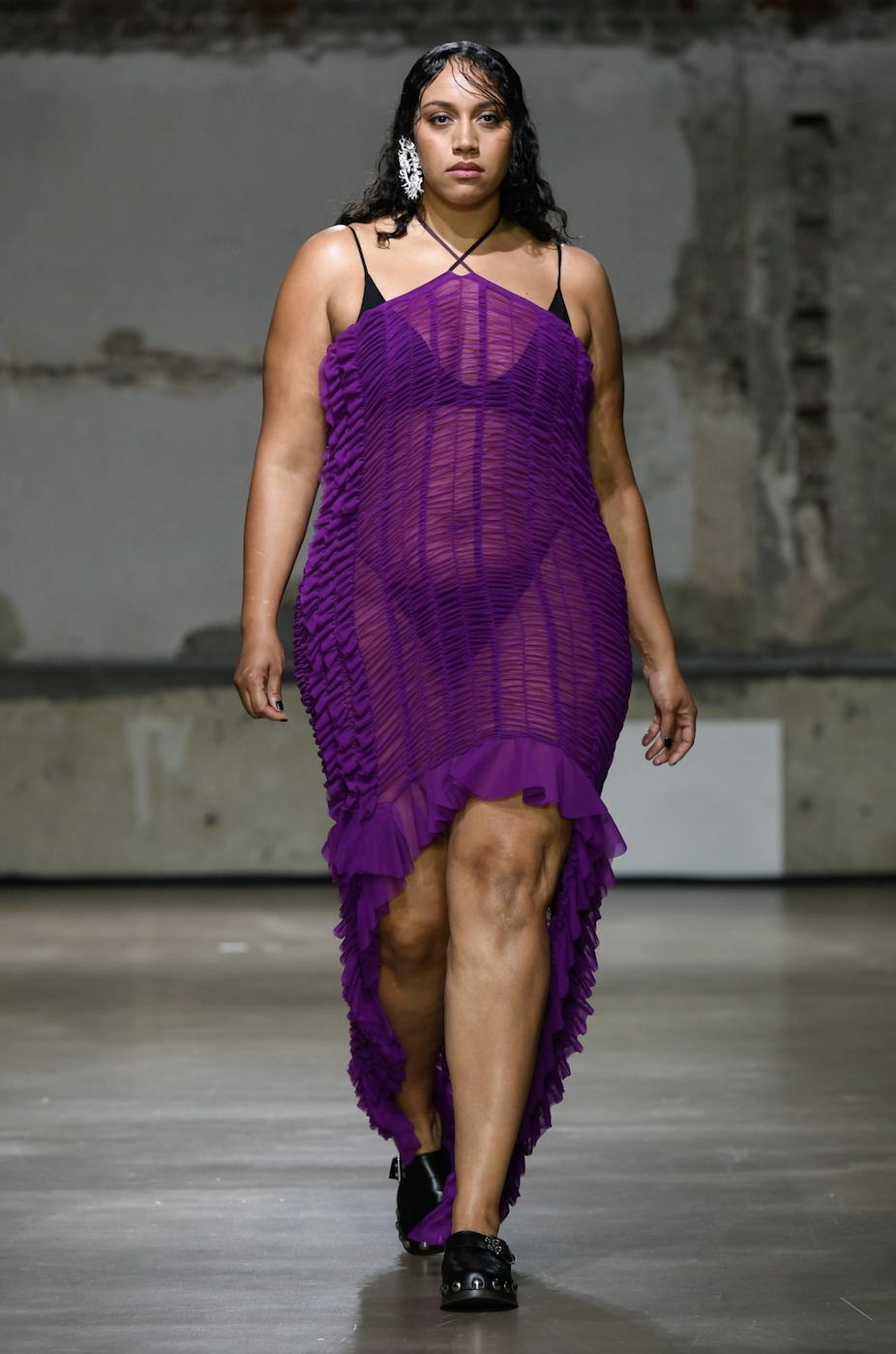 sheer - Ester Manas RTW Spring 2023.png