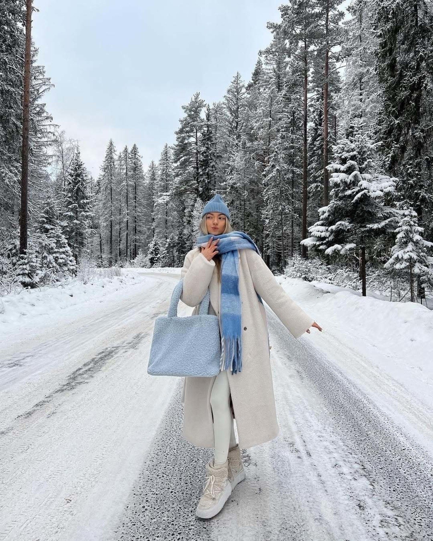 Icy blues are in ❄️

We found the top 5 trending colors for winter and they certainly don't disappoint 💅

See the rest on the site now - link in bio 🖤

photo: @lizarudkevich