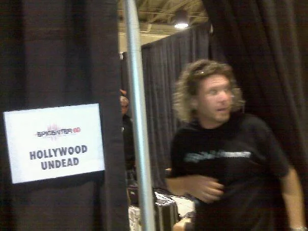 Hollywood Undead.jpeg