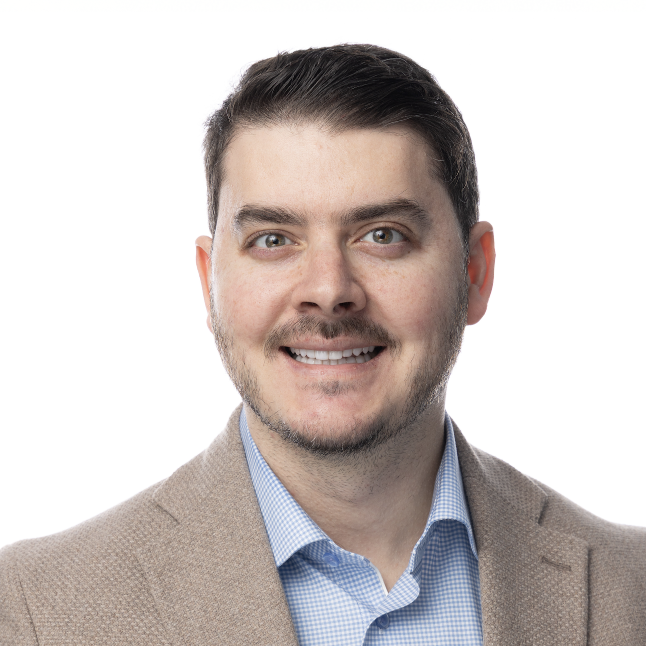 Photo of Antulio Goncalves, President, Premiere Advisors, Inc.  