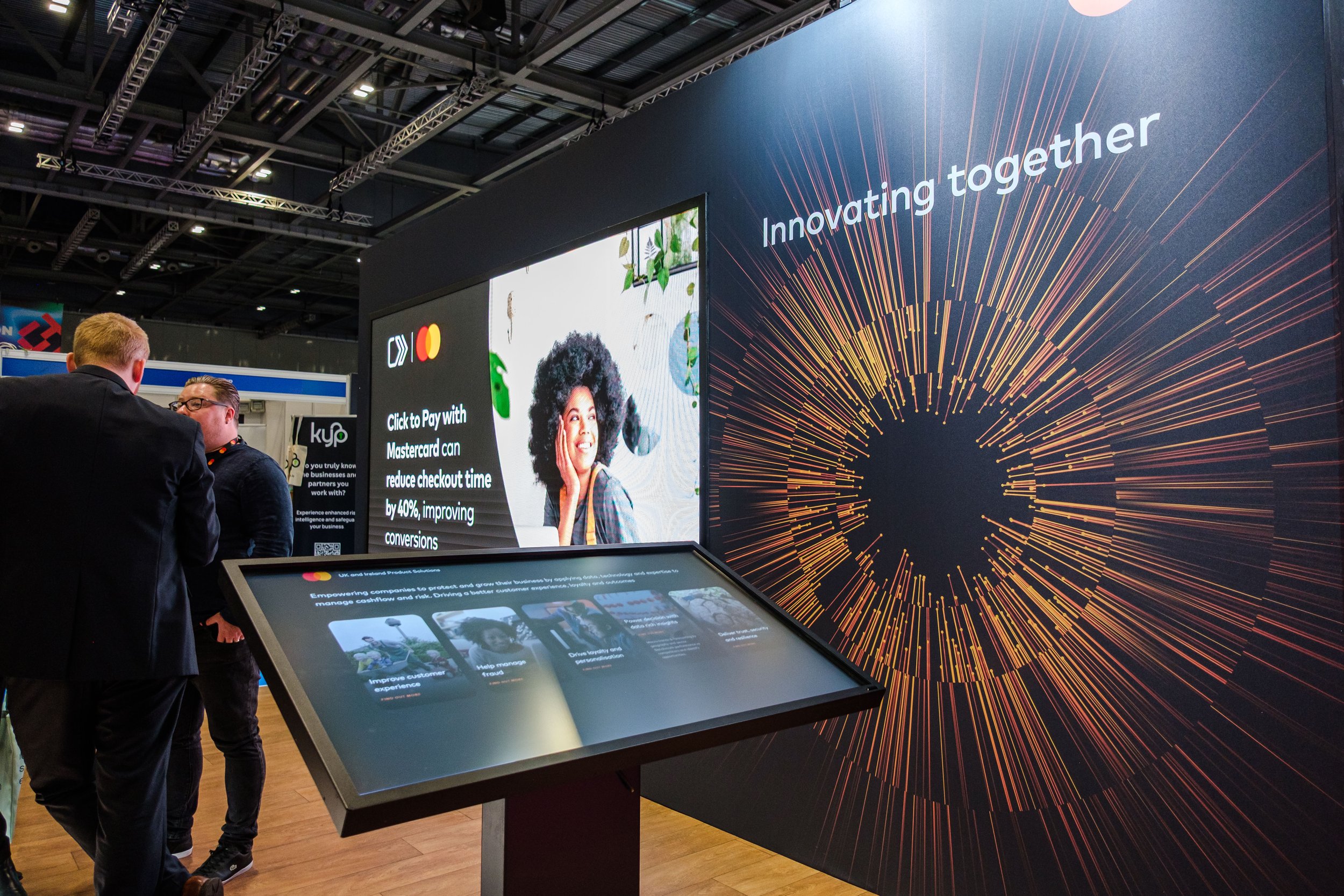 Interactive Visual Display Stand Immersive exhibition stands — AMBIEN360 EXHIBITION STANDS