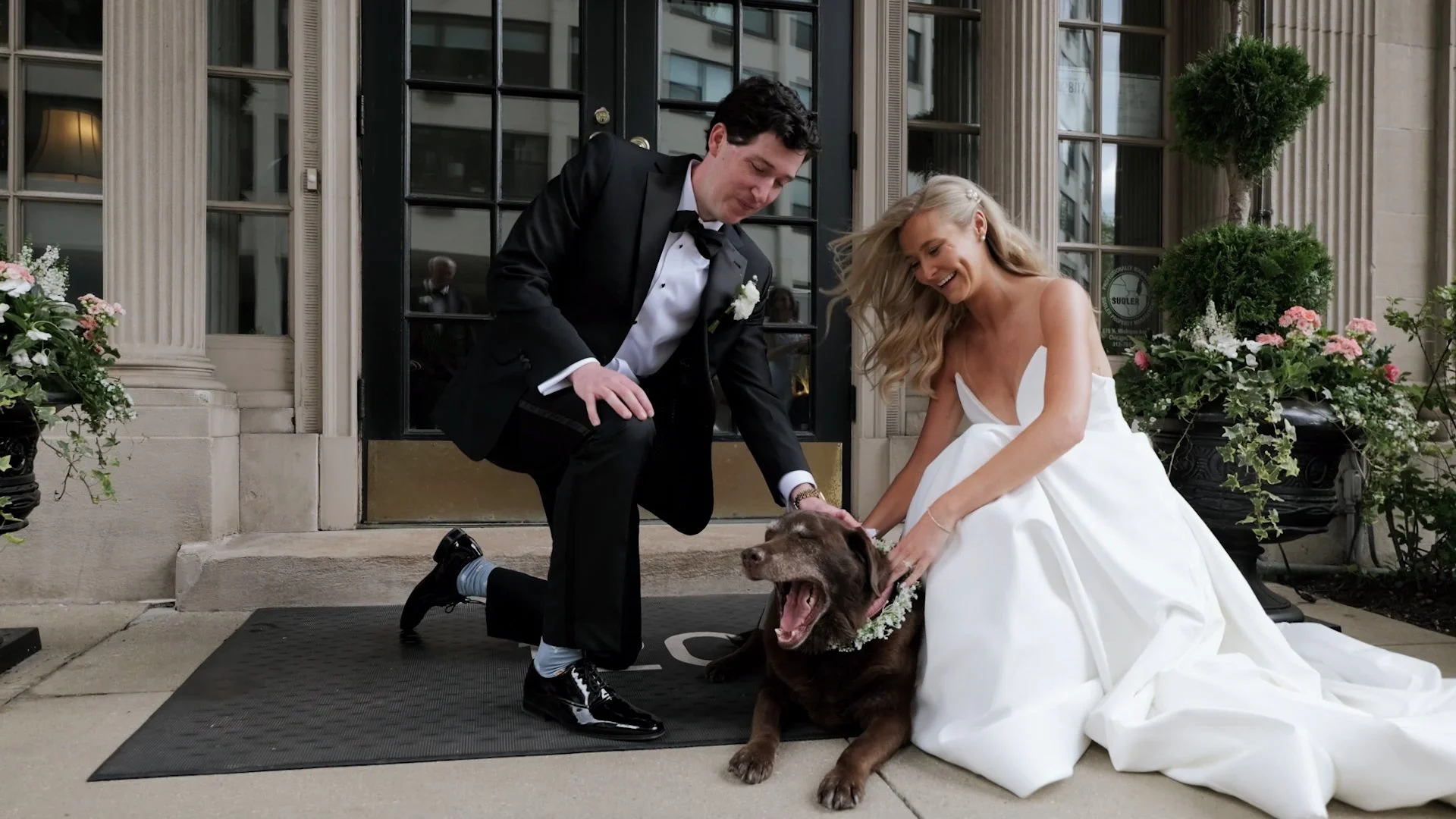 theater on the lake saint clement wedding 1.jpg