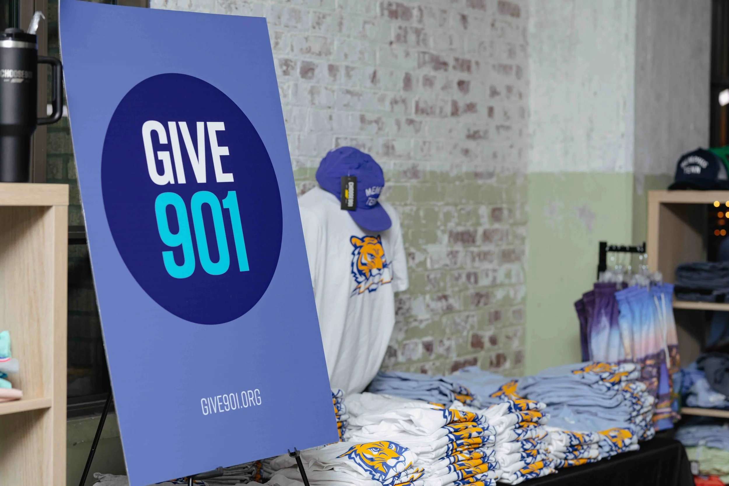 Support Memphis With End of the Year Giving