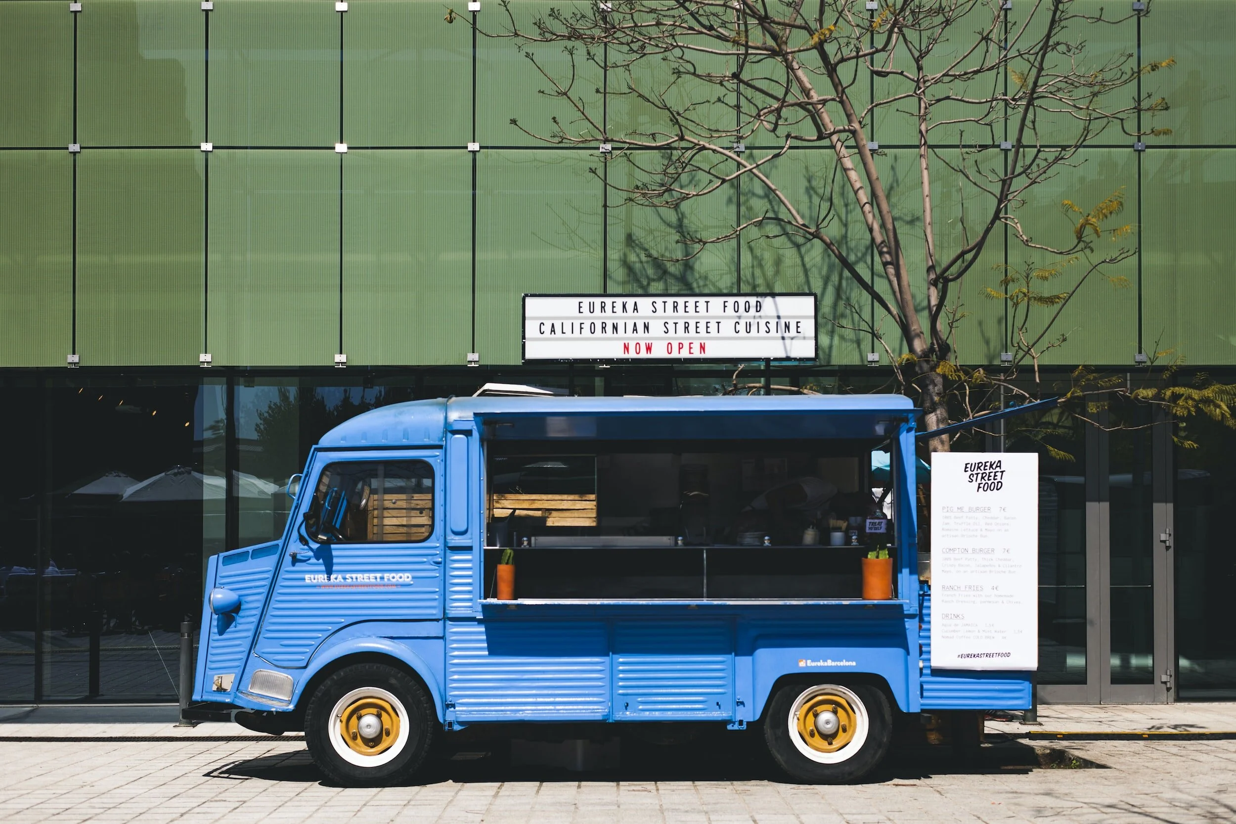 Rolling Success: Key Considerations Before Starting a Food Truck Business