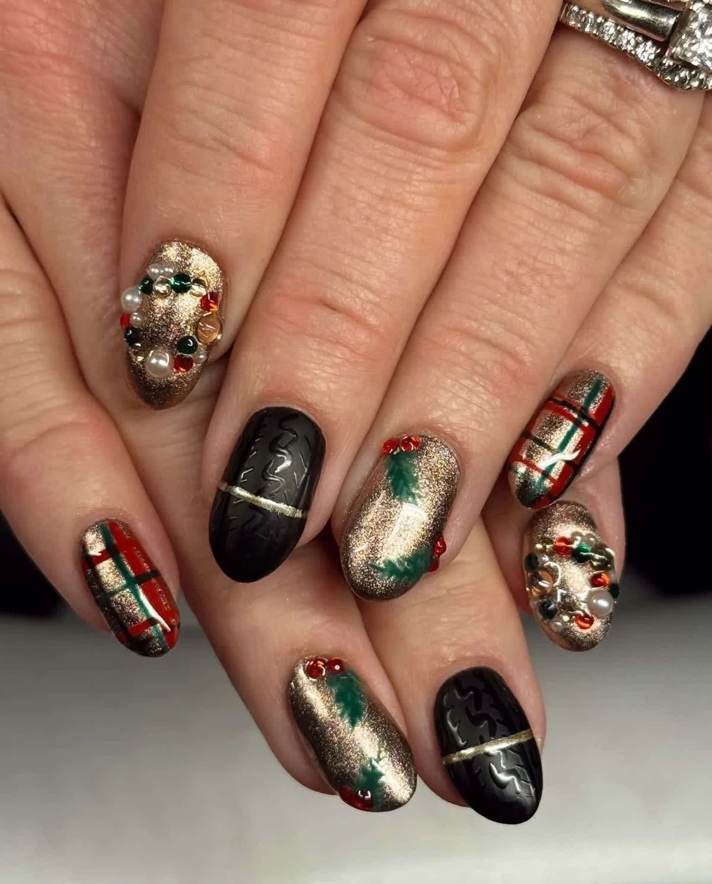 𝕾𝖊𝖗𝖛𝖎𝖈𝖊: Luminary Gel Mani + Level 5 Nail Art
.
𝕬𝖗𝖙𝖎𝖘𝖙: @mckinley.nails
.
𝕾𝖈𝖍𝖊𝖉𝖚𝖑𝖎𝖓𝖌: 𝖈𝖆𝖑𝖑 𝖔𝖗 𝖙𝖊𝖝𝖙 614.230.2589
.
⠀⠀⠀⠀⠀⠀⠀⠀⠀
.
⠀⠀⠀⠀⠀⠀⠀⠀⠀
.
⠀⠀⠀⠀⠀⠀⠀⠀⠀
.
⠀⠀⠀⠀⠀⠀⠀⠀⠀
. 
#columbusnails #columbusnailsalon #columbusohio #colum