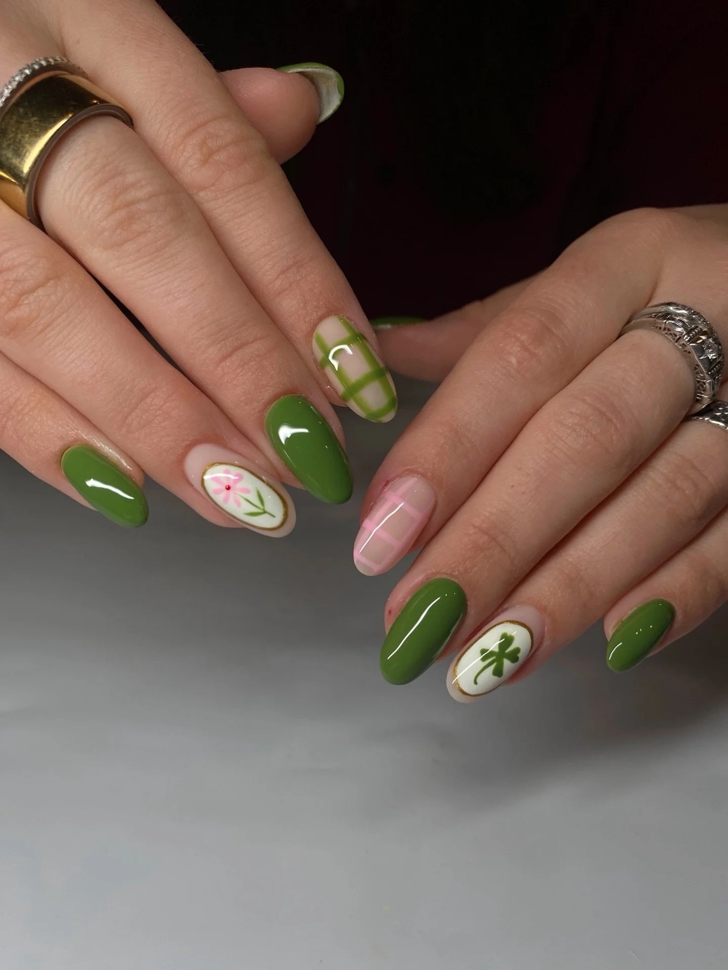 𝕾𝖊𝖗𝖛𝖎𝖈𝖊: Builder Gel Mani + Level 2 Nail Art
.
𝕬𝖗𝖙𝖎𝖘𝖙: @richxnails
.
𝕾𝖈𝖍𝖊𝖉𝖚𝖑𝖎𝖓𝖌: 𝖈𝖆𝖑𝖑 𝖔𝖗 𝖙𝖊𝖝𝖙 614.230.2589
.
⠀⠀⠀⠀⠀⠀⠀⠀⠀
.
⠀⠀⠀⠀⠀⠀⠀⠀⠀
.
⠀⠀⠀⠀⠀⠀⠀⠀⠀
.
⠀⠀⠀⠀⠀⠀⠀⠀⠀
. 
#naturalnails #gelmanicure #nailart #custommanicure #builde