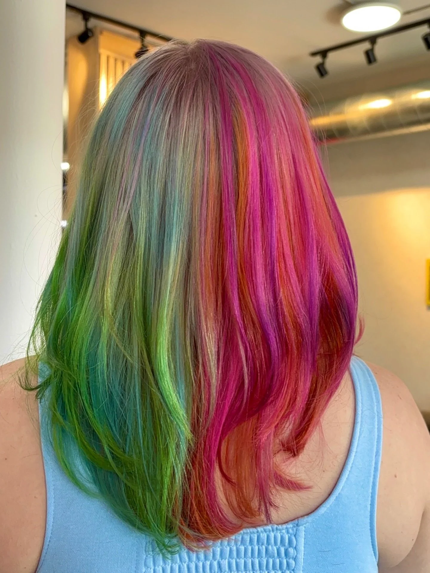 𝕬𝖗𝖙𝖎𝖘𝖙: @leahcolour
.
𝕾𝖈𝖍𝖊𝖉𝖚𝖑𝖎𝖓𝖌: 𝖈𝖆𝖑𝖑 𝖔𝖗 𝖙𝖊𝖝𝖙 614.230.2589
.
⠀⠀⠀⠀⠀⠀⠀⠀⠀
.
⠀⠀⠀⠀⠀⠀⠀⠀⠀
.
⠀⠀⠀⠀⠀⠀⠀⠀⠀
.
⠀⠀⠀⠀⠀⠀⠀⠀⠀
. 
#columbusbeautysalon #lacquergallery #k18 #lacquergalleryhair fantasycolor