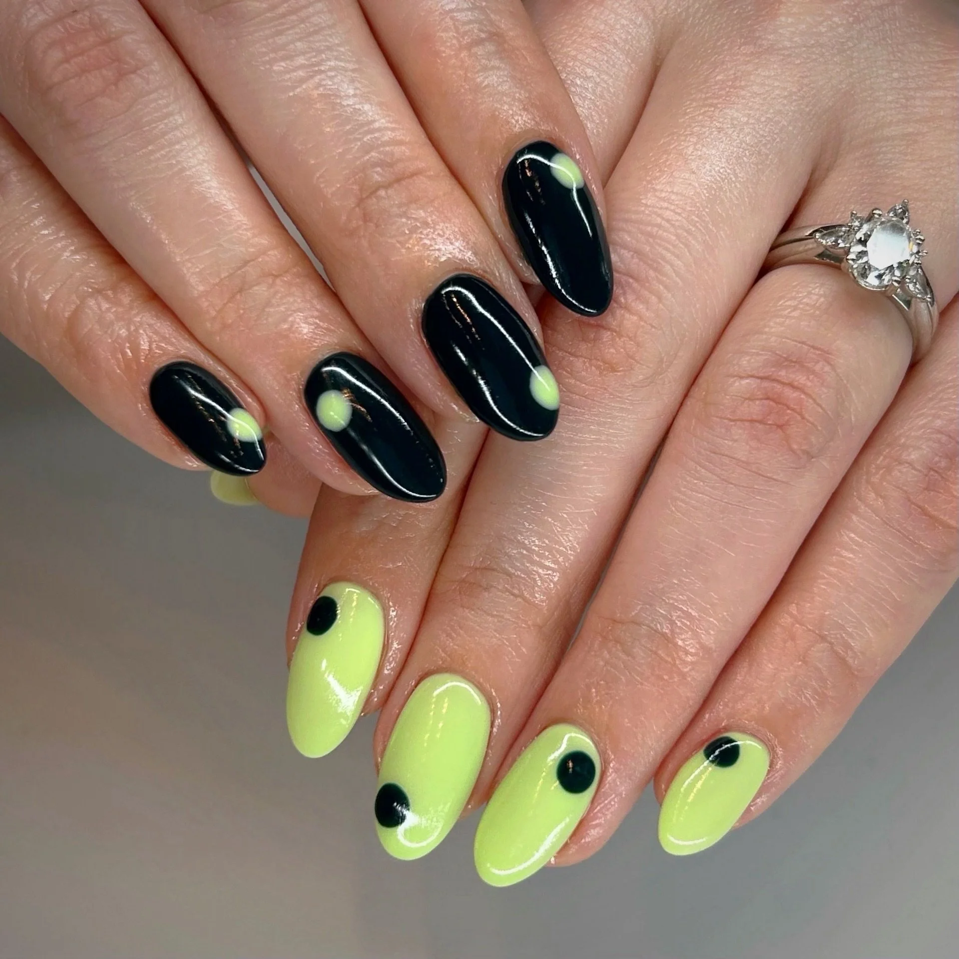 𝕾𝖊𝖗𝖛𝖎𝖈𝖊: Gel Mani + Level 2 Nail Art
.
𝕬𝖗𝖙𝖎𝖘𝖙: @h.nails.85
.
𝕾𝖈𝖍𝖊𝖉𝖚𝖑𝖎𝖓𝖌: 𝖈𝖆𝖑𝖑 𝖔𝖗 𝖙𝖊𝖝𝖙 614.230.2589
.
⠀⠀⠀⠀⠀⠀⠀⠀⠀
.
⠀⠀⠀⠀⠀⠀⠀⠀⠀
.
⠀⠀⠀⠀⠀⠀⠀⠀⠀
.
⠀⠀⠀⠀⠀⠀⠀⠀⠀
. 
#naturalnails #gelmanicure #nailart #custommanicure #lacquergallery