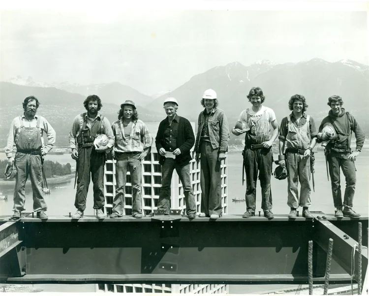 About Us — KWH Constructors