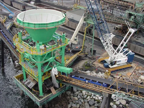 Westshore Coal Surge Bin industrial structure