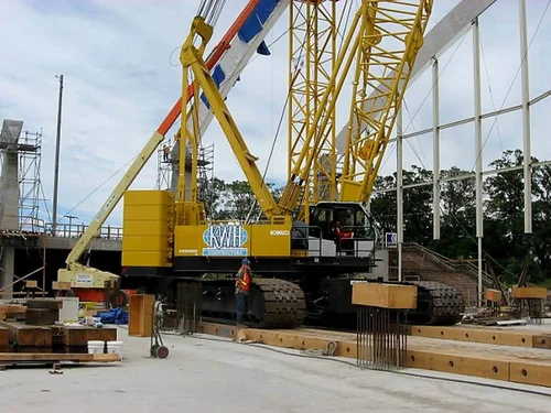Richmond Olympic Oval — KWH crane on site