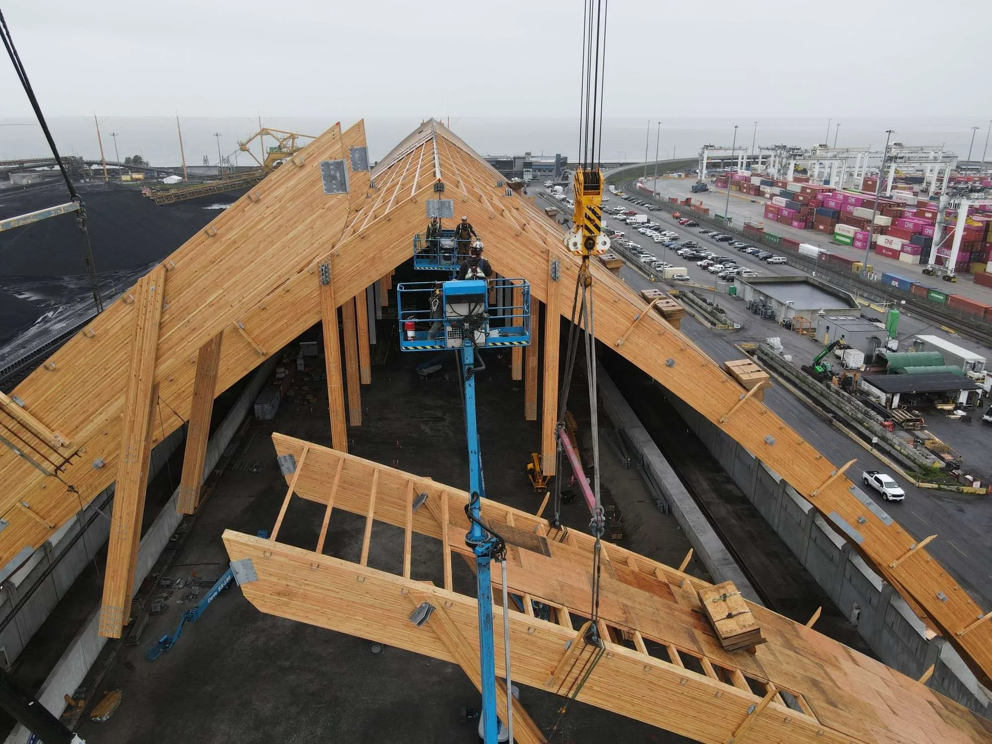 Westshore Terminals — glulam arch erection