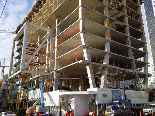 Telus Gardens — spine construction