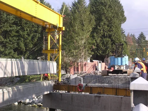 Dollarton Bridge — precast stringer erection