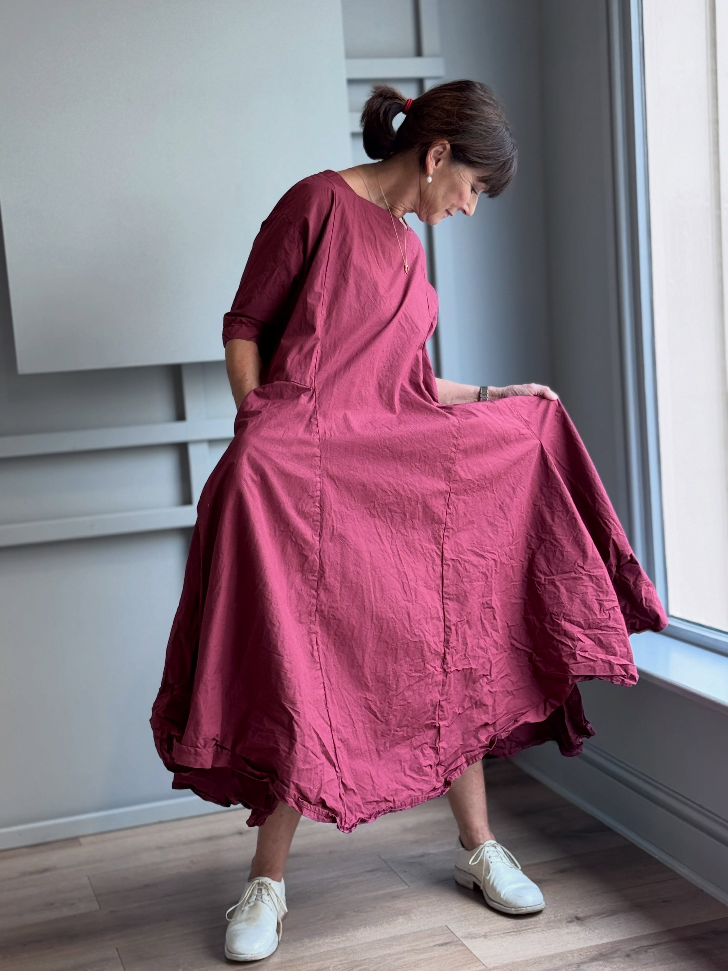 .
&mdash;&mdash;&mdash;&mdash;&mdash;&mdash;&mdash;&mdash;&mdash;&mdash;&mdash;&mdash;&mdash;&mdash;&mdash;&mdash;&mdash;&mdash;&mdash;&mdash;&mdash;&mdash;&mdash;&mdash;&mdash;

n e w 

Collection FW26-27

. Mi Dress In Subtle Red
. 100% Soft Cotton