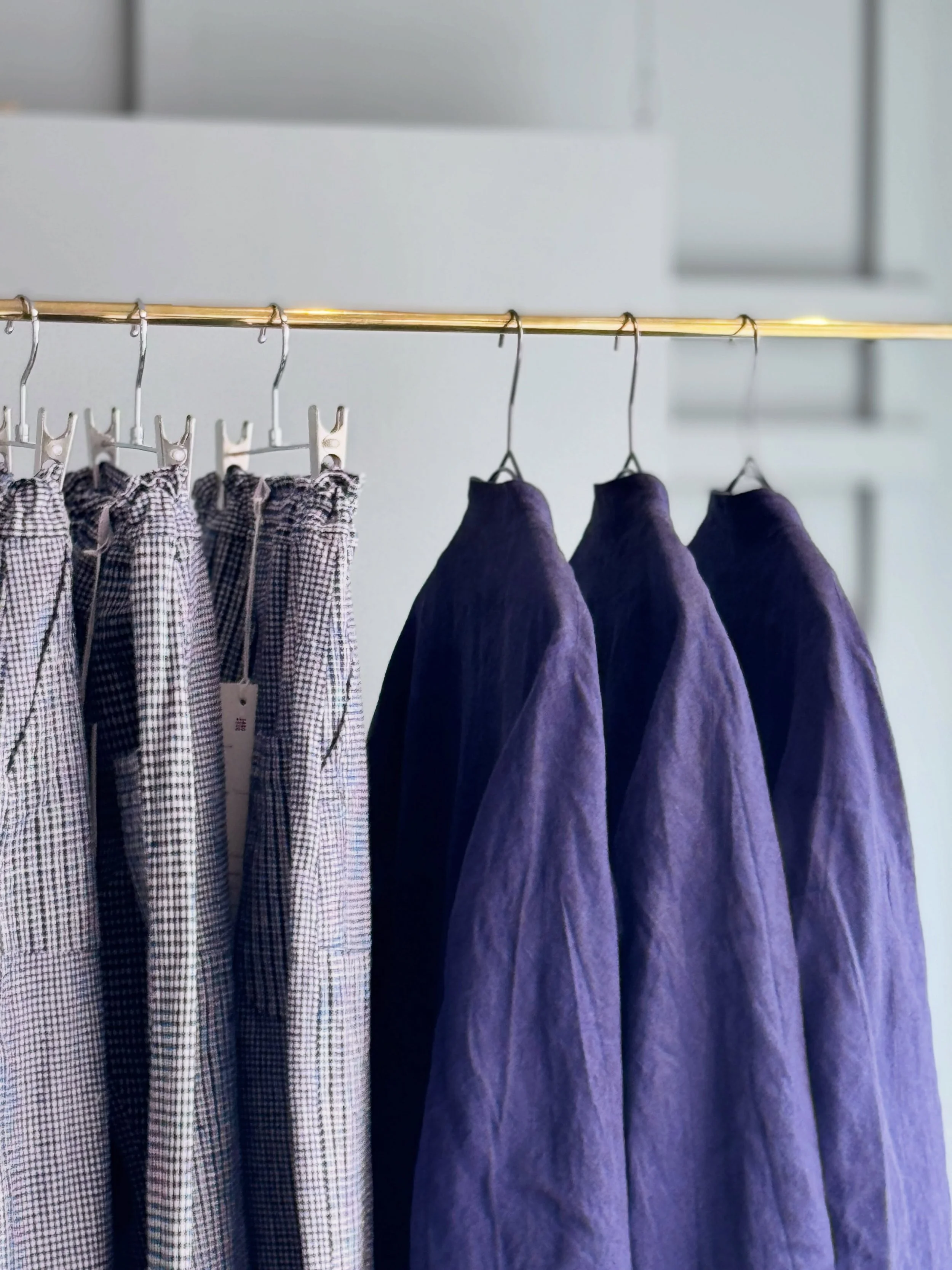 .
&mdash;&mdash;&mdash;&mdash;&mdash;&mdash;&mdash;&mdash;&mdash;&mdash;&mdash;&mdash;&mdash;&mdash;&mdash;&mdash;&mdash;&mdash;&mdash;&mdash;&mdash;&mdash;&mdash;&mdash;&mdash;-

n e w

For autumn days&hellip;:.

Collection xi : here and there 

Num
