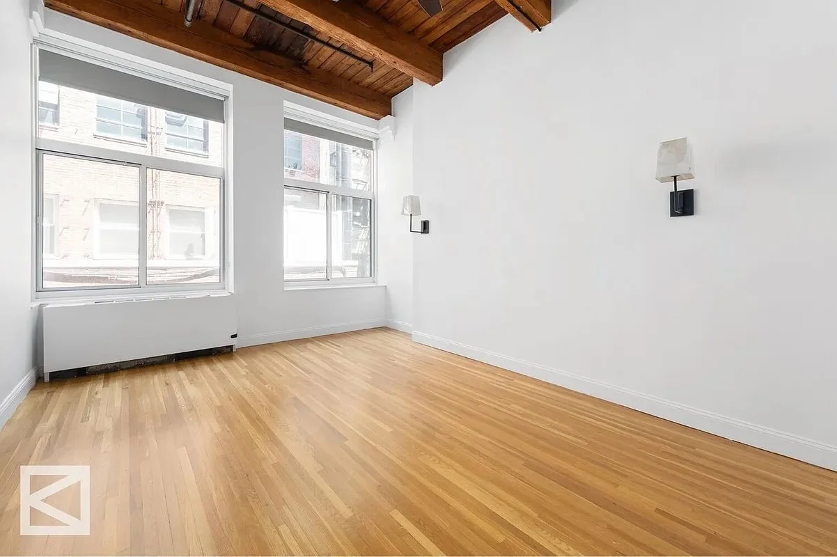 205 E22nd St 7.jpeg