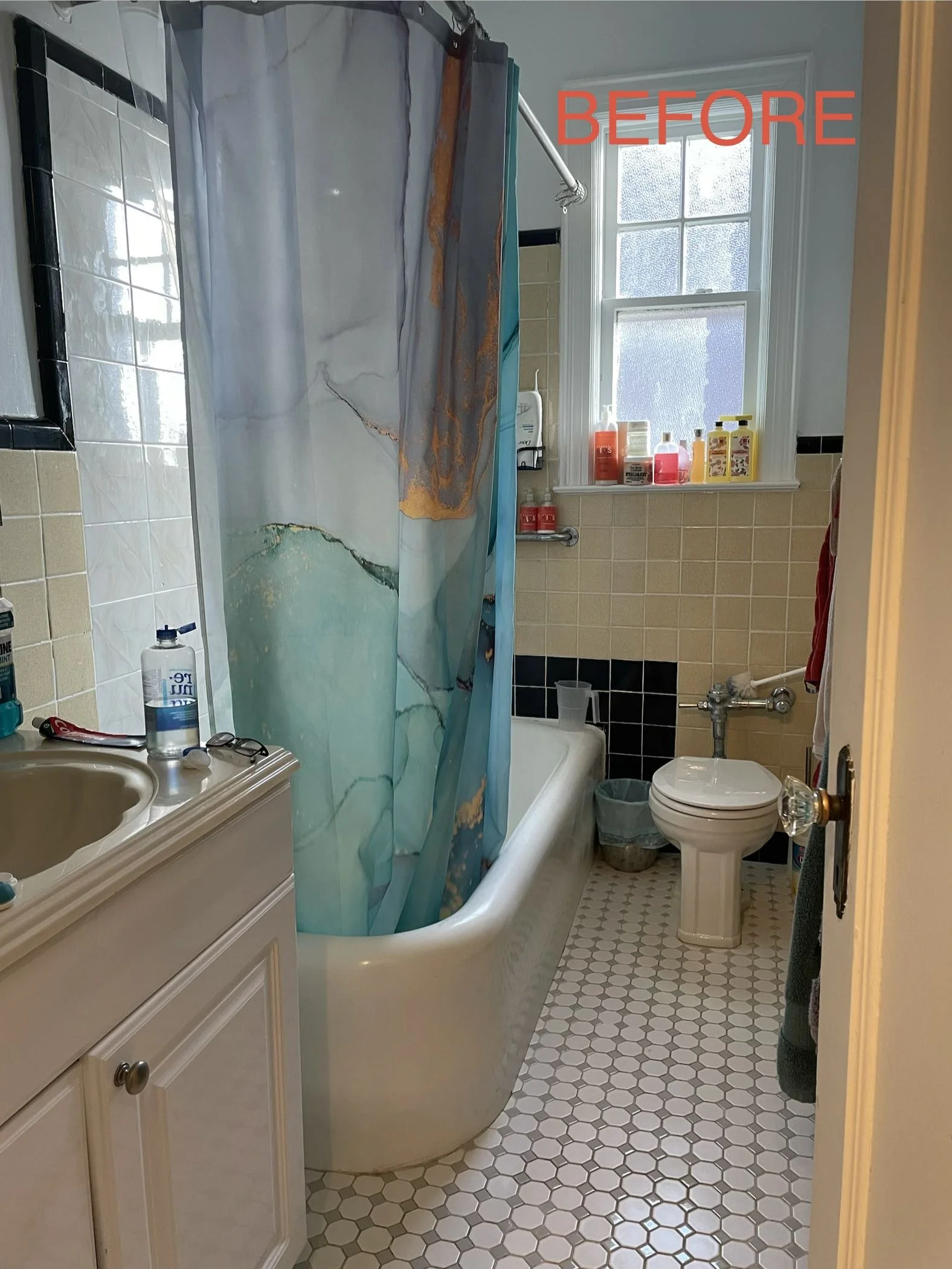 Before image of unrenovated Pre-War bath