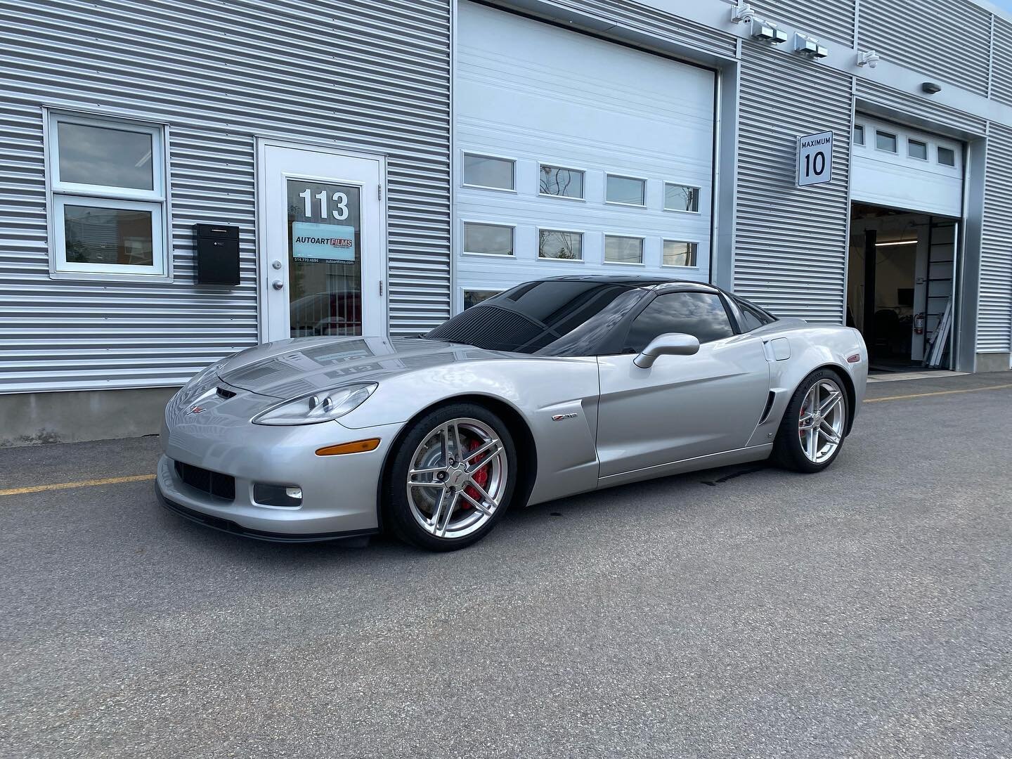 🌑 Embrace the Dark Side 🌑
Our Corvette C6 is draped in the darkest, solar-controlled window film, creating an aura of mystique and unmatched style. Dare to be different! 😎 #AutoArtFilmsSolutions #CarLovers