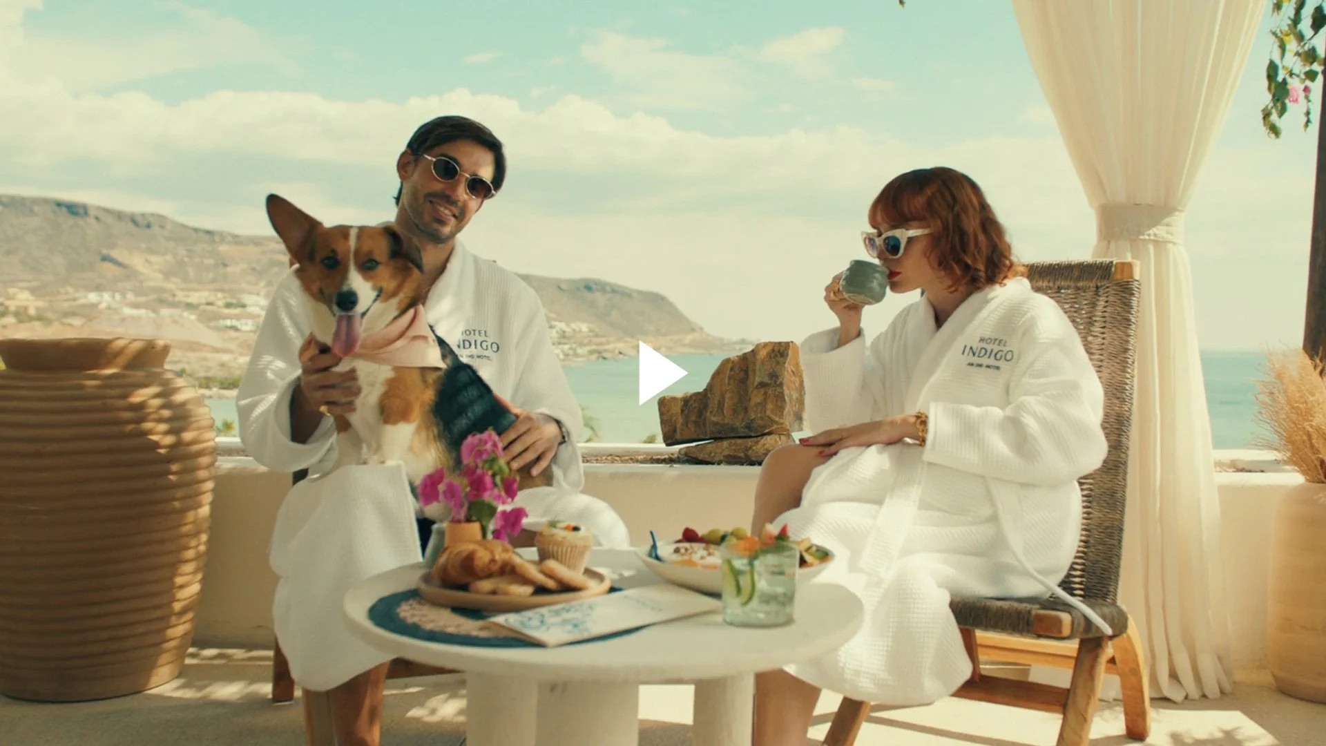 bleue-IHG-hotels-guest-how-you-guest-hover.jpg