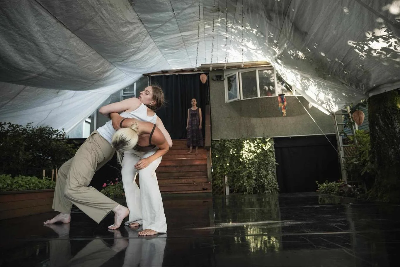 ✨#tbt to DANCE DECK✨

🎶An unforgettable project with the most incredible people.

#tbt #dancedeck #music #performing #singing #dance #performers #art #artists