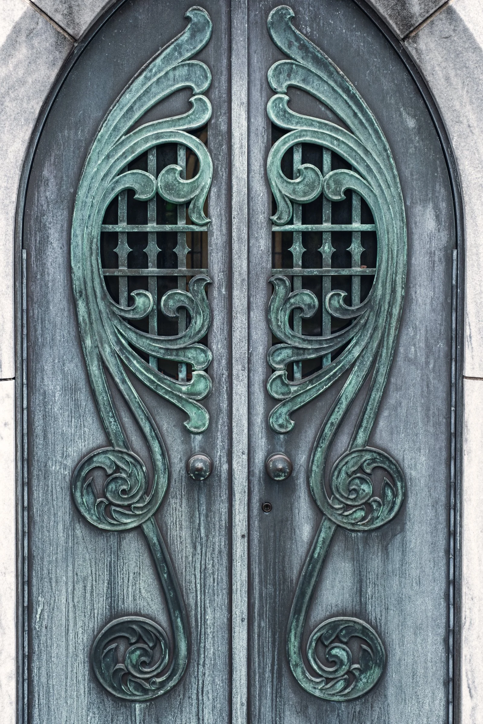 Colonial Park Cemetery, Laurel Grove Cemetery, Bonaventure Cemetery, gravestones, statues, Intimate Moments Within Savannah's Historic Cemeteries