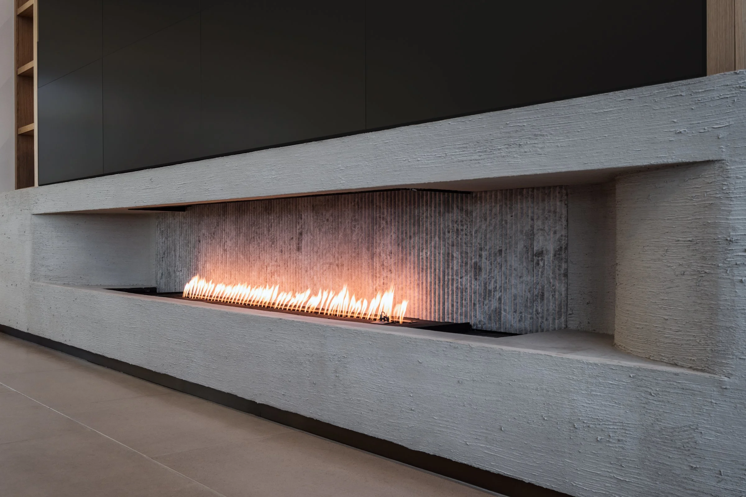 Architectural and interior photography of a customized lakefront home, highlighting design detail, atmosphere, infinity pool, and craftsmanship.