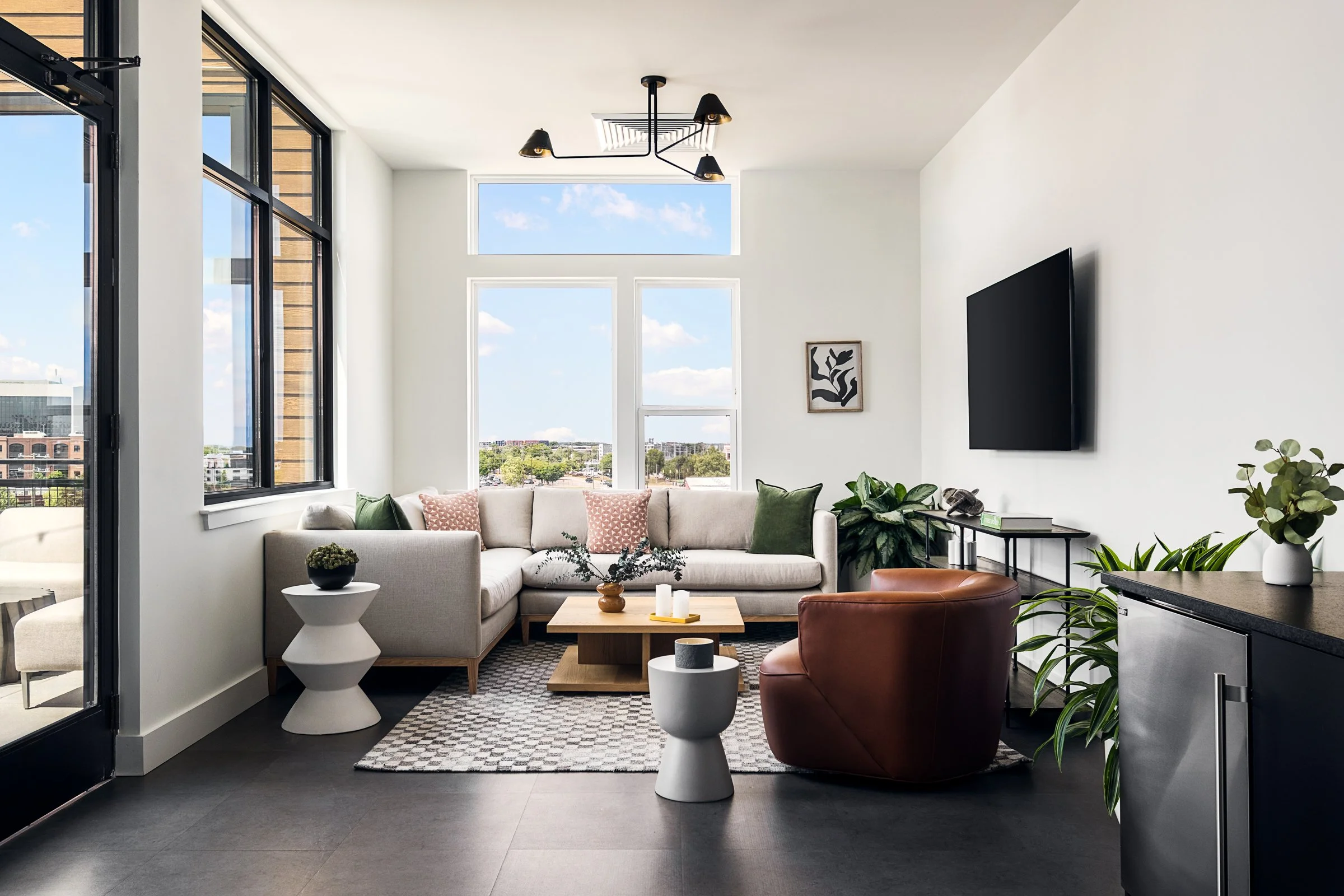 Architectural photography by Paul Lange of Lange Photo Studio, showcasing The Guild in Richmond, VA. The series captures the building's modern design, vibrant communal spaces, rooftop lounge, resort-style pool, highlighting the dynamic living experie