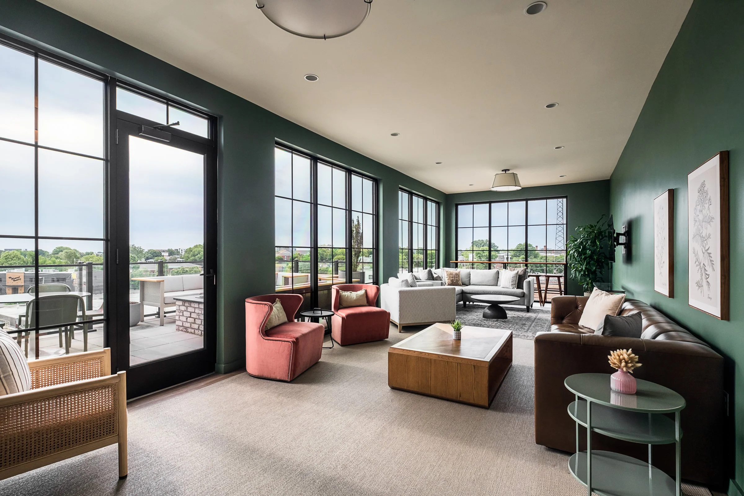 2PA Architecture designed this beautiful amenity space in The Alder, Richmond, VA, photographed by Lange Photo Studio. 