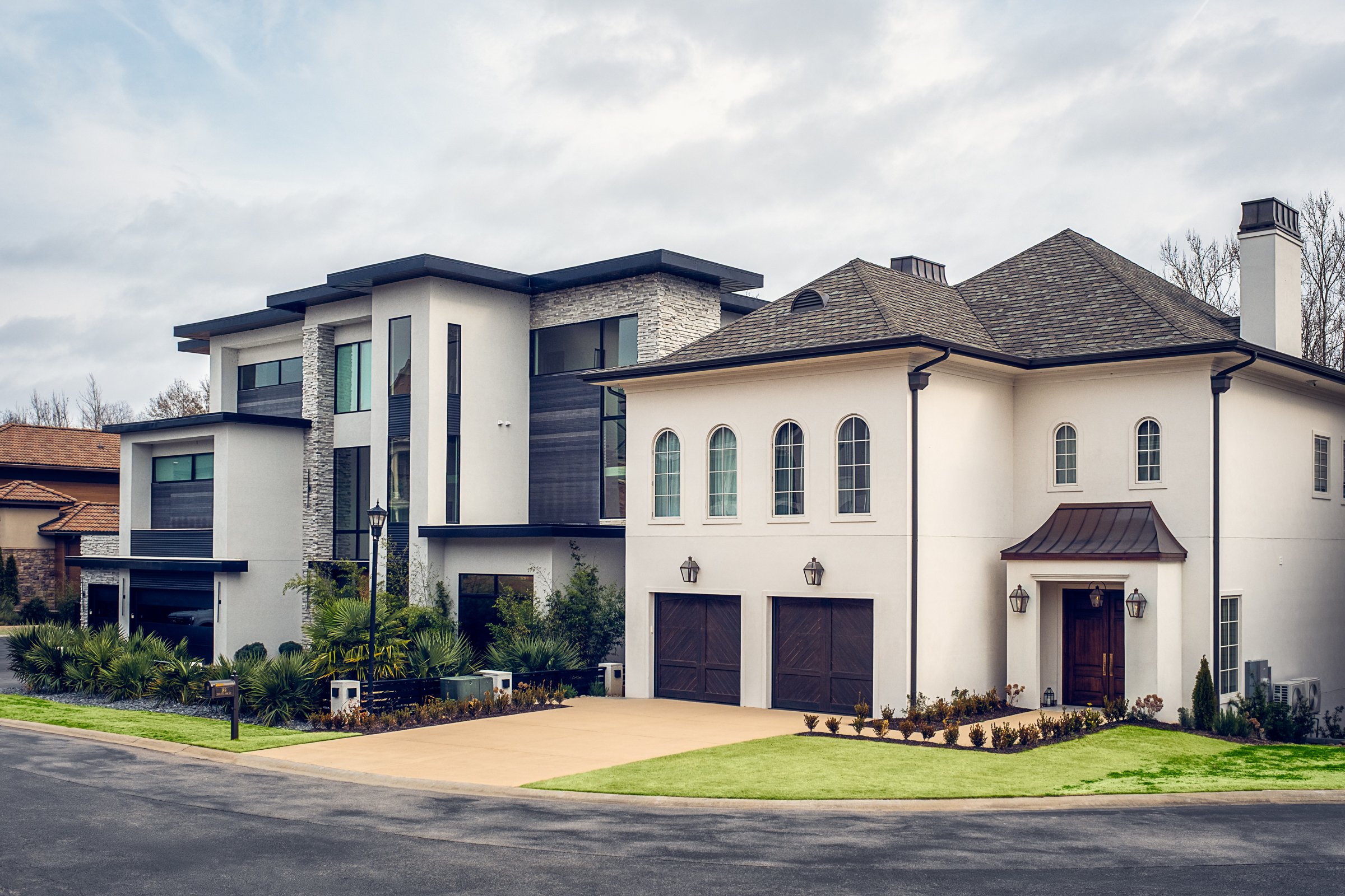 Custom residential home in Congaree Park, Columbia, SC – built by Congaree Construction, photographed by Lange Photo Studio