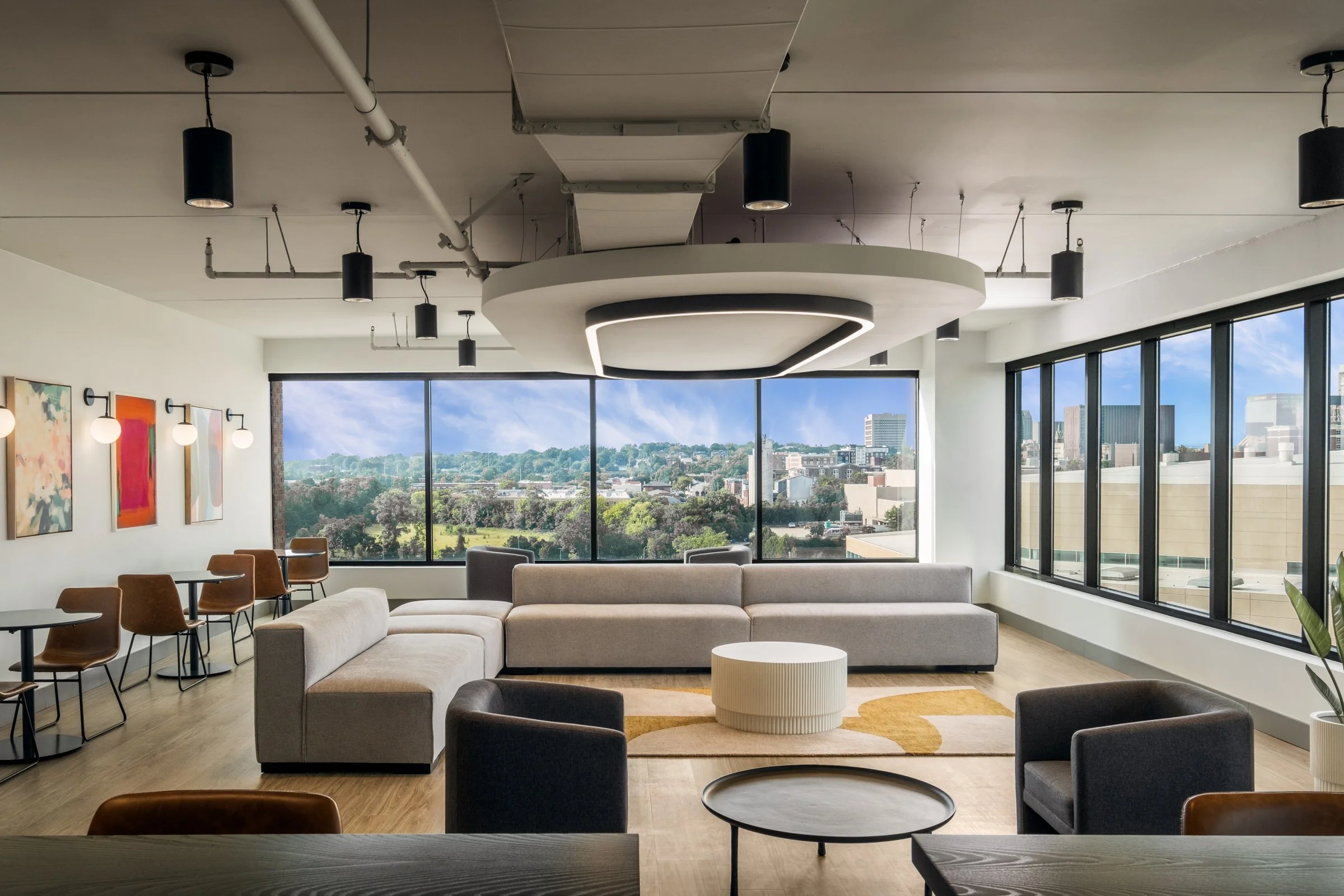 Architectural and lifestyle photography by Paul Lange of Lange Photo Studio, showcasing Gateway 737, a 940-bed student housing community near the University of South Carolina. The series captures the building's modern design, vibrant communal spaces,