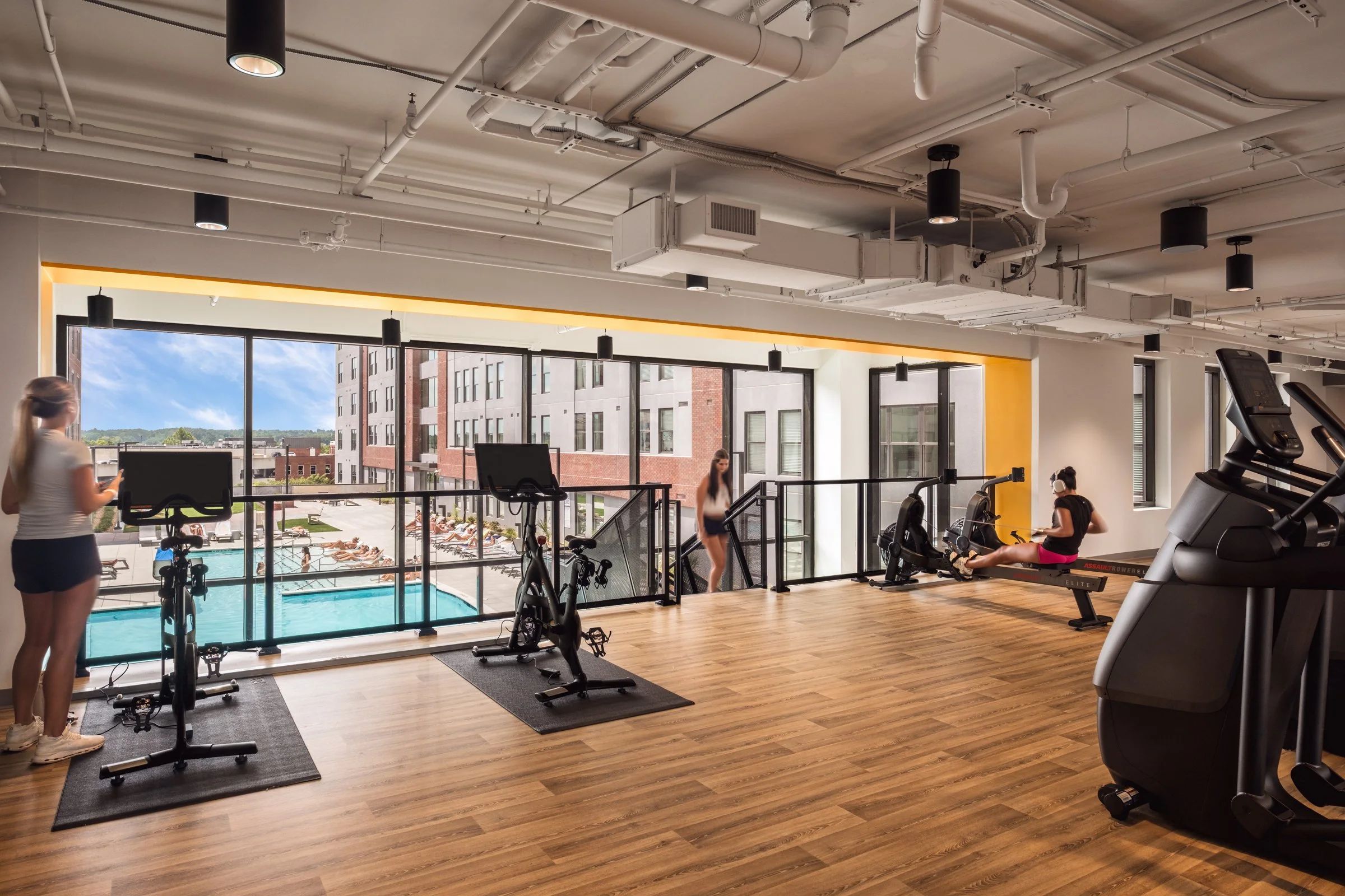 Architectural and lifestyle photography by Paul Lange of Lange Photo Studio, showcasing Gateway 737, a 940-bed student housing community near the University of South Carolina. The series captures the building's modern design, vibrant communal spaces,