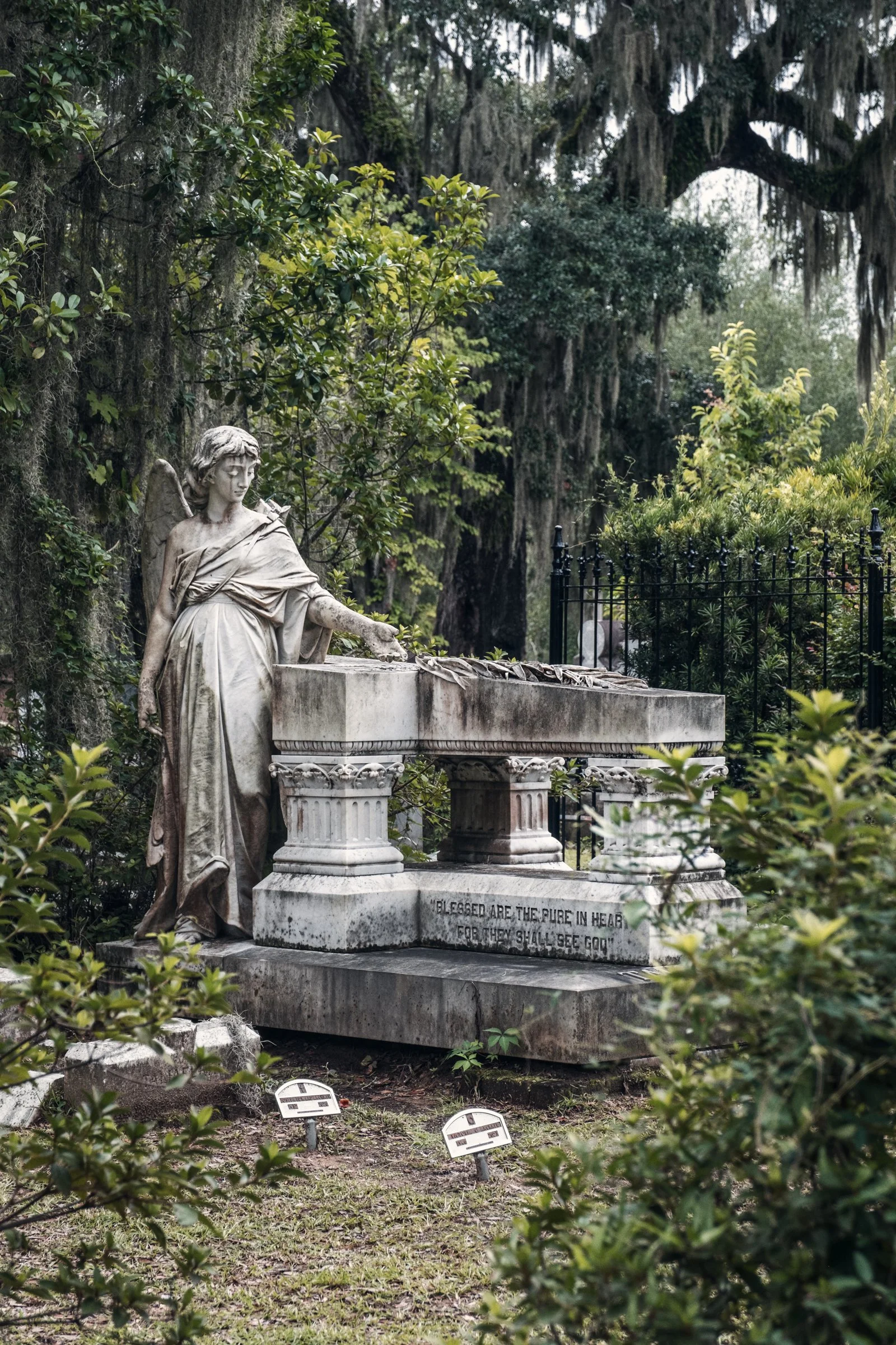Colonial Park Cemetery, Laurel Grove Cemetery, Bonaventure Cemetery, gravestones, statues, Intimate Moments Within Savannah's Historic Cemeteries