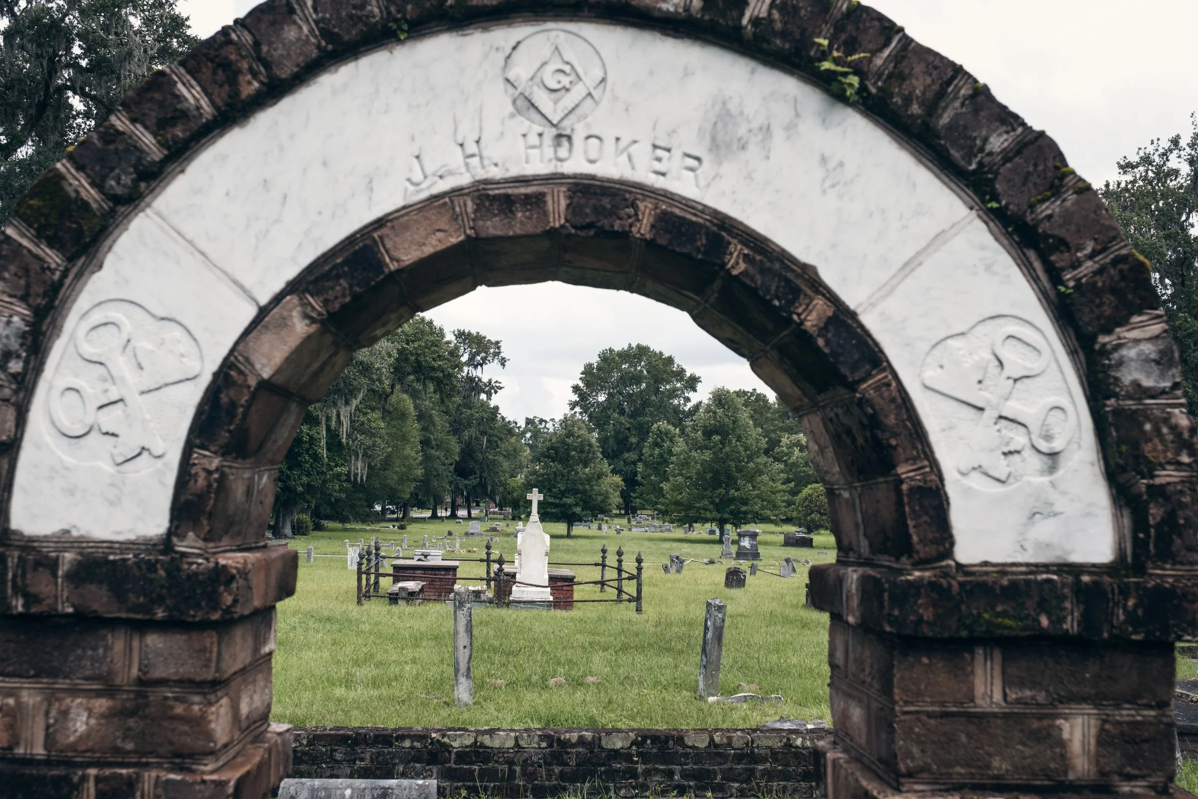 Colonial Park Cemetery, Laurel Grove Cemetery, Bonaventure Cemetery, gravestones, statues, Intimate Moments Within Savannah's Historic Cemeteries
