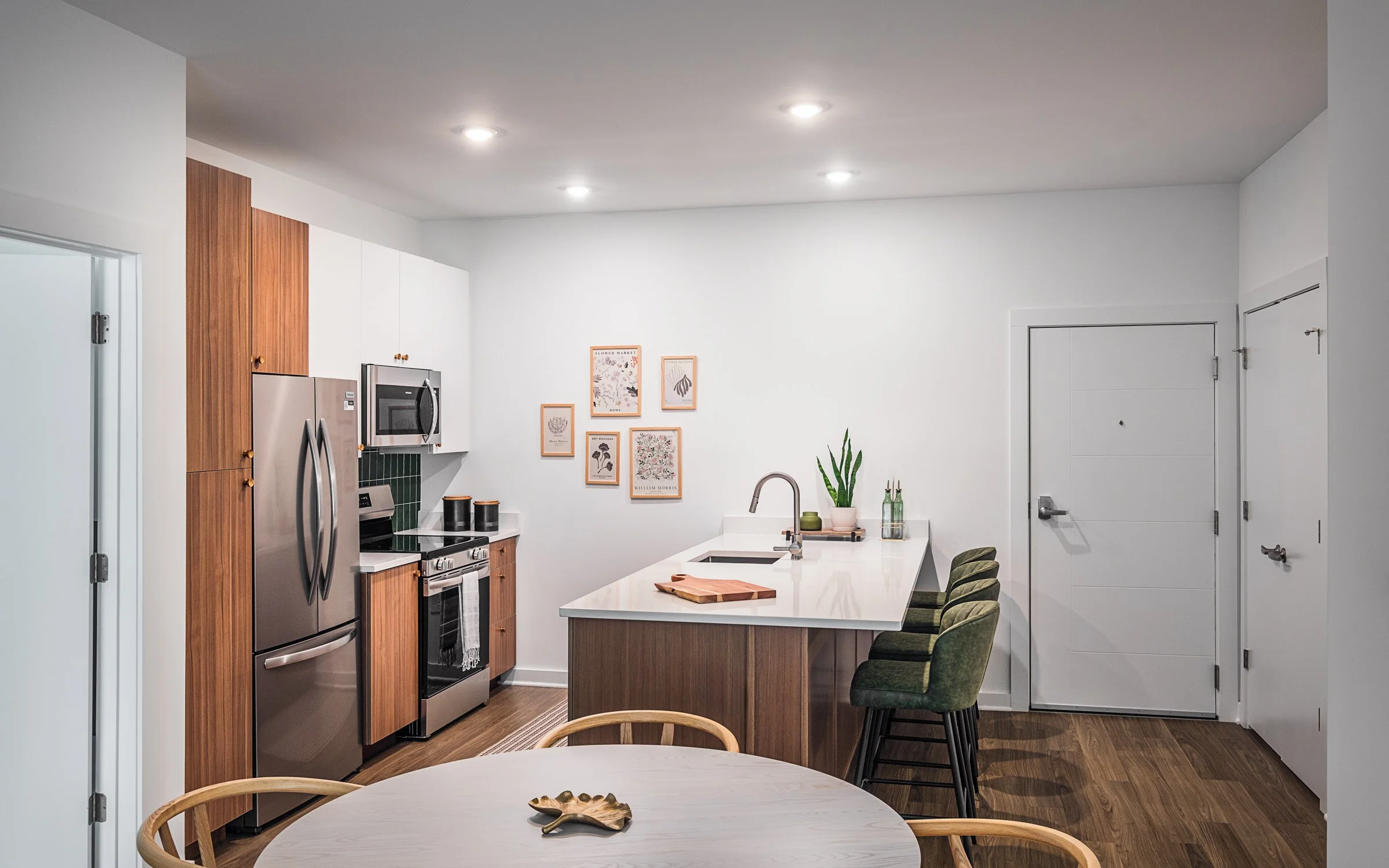 Architectural photography by Paul Lange of Lange Photo Studio, showcasing The Alder in Richmond, VA. The series captures the building's modern design, vibrant communal spaces, rooftop lounge, resort-style pool, highlighting the dynamic living experie