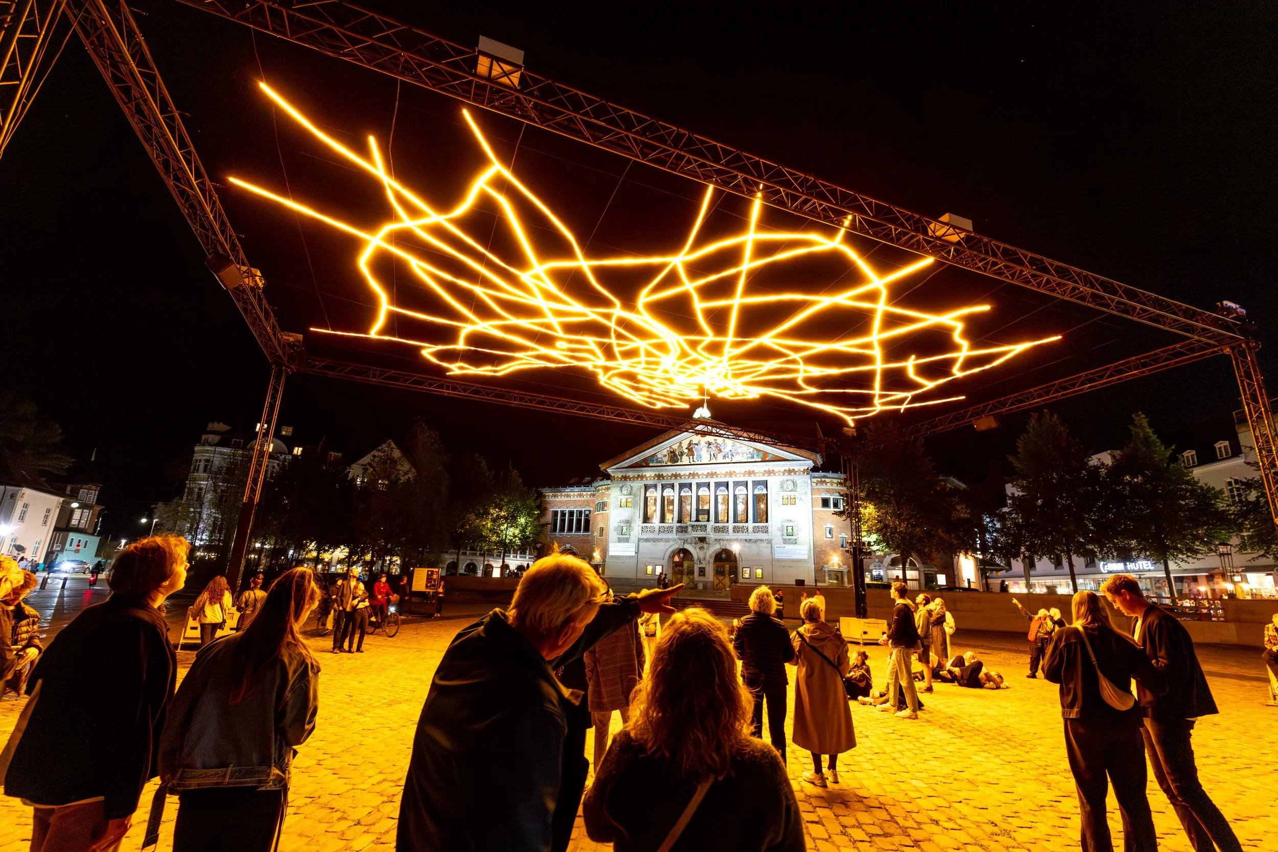 Newsletter: When presence speaks louder than noise.