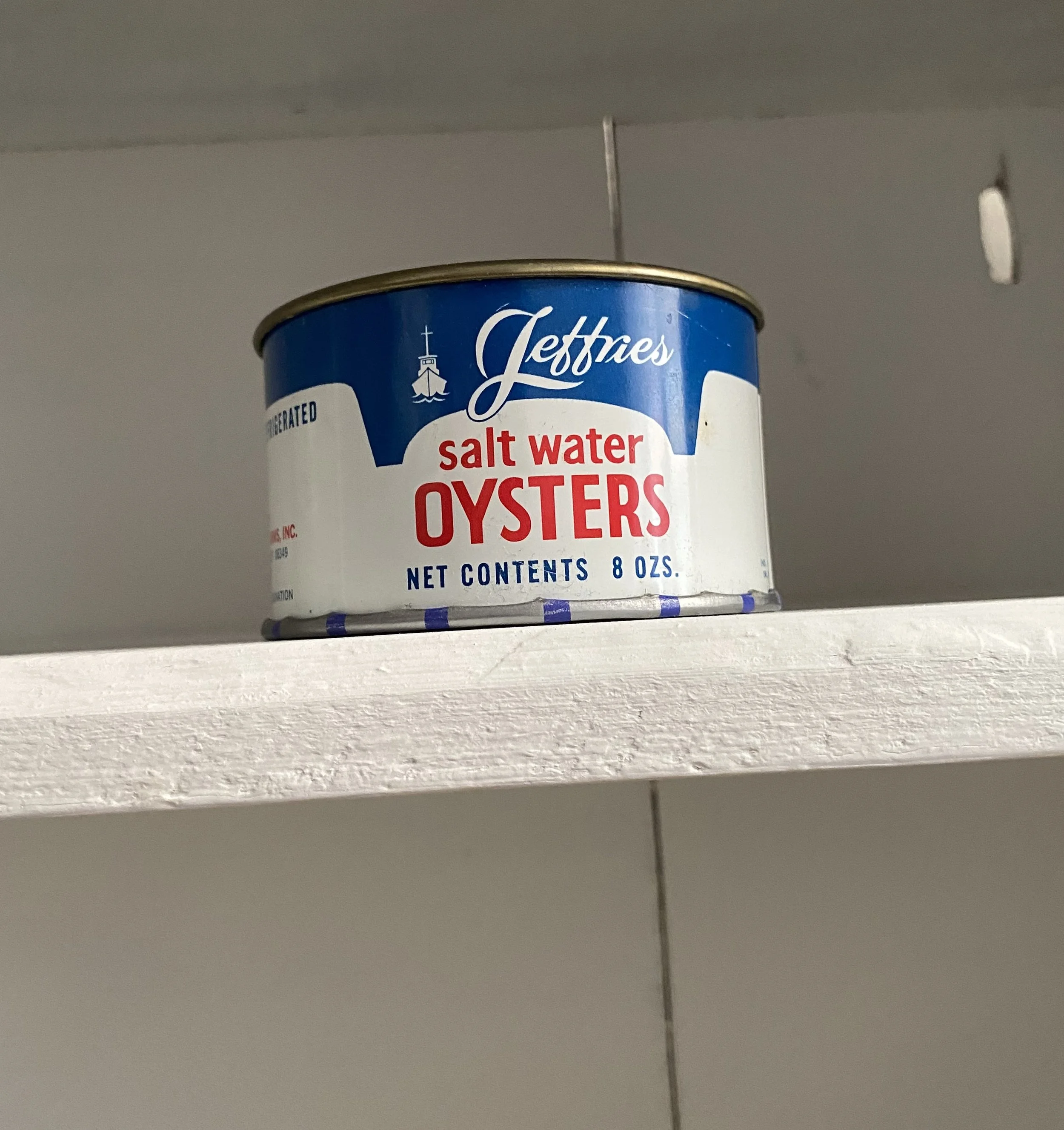 jeffries oyster on shelf.jpg