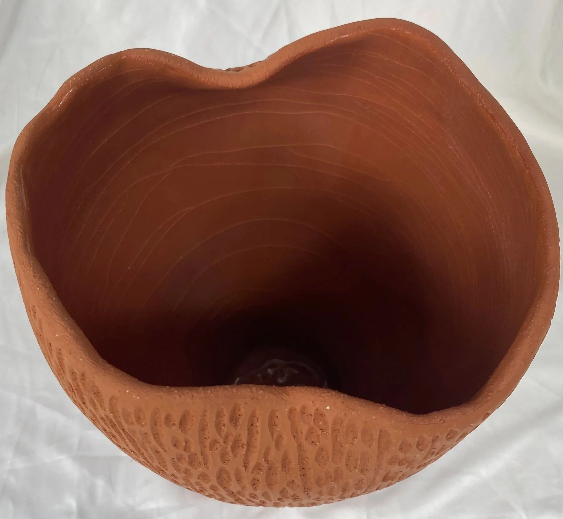 Medium+Vase+interior+7OCT2025.jpg