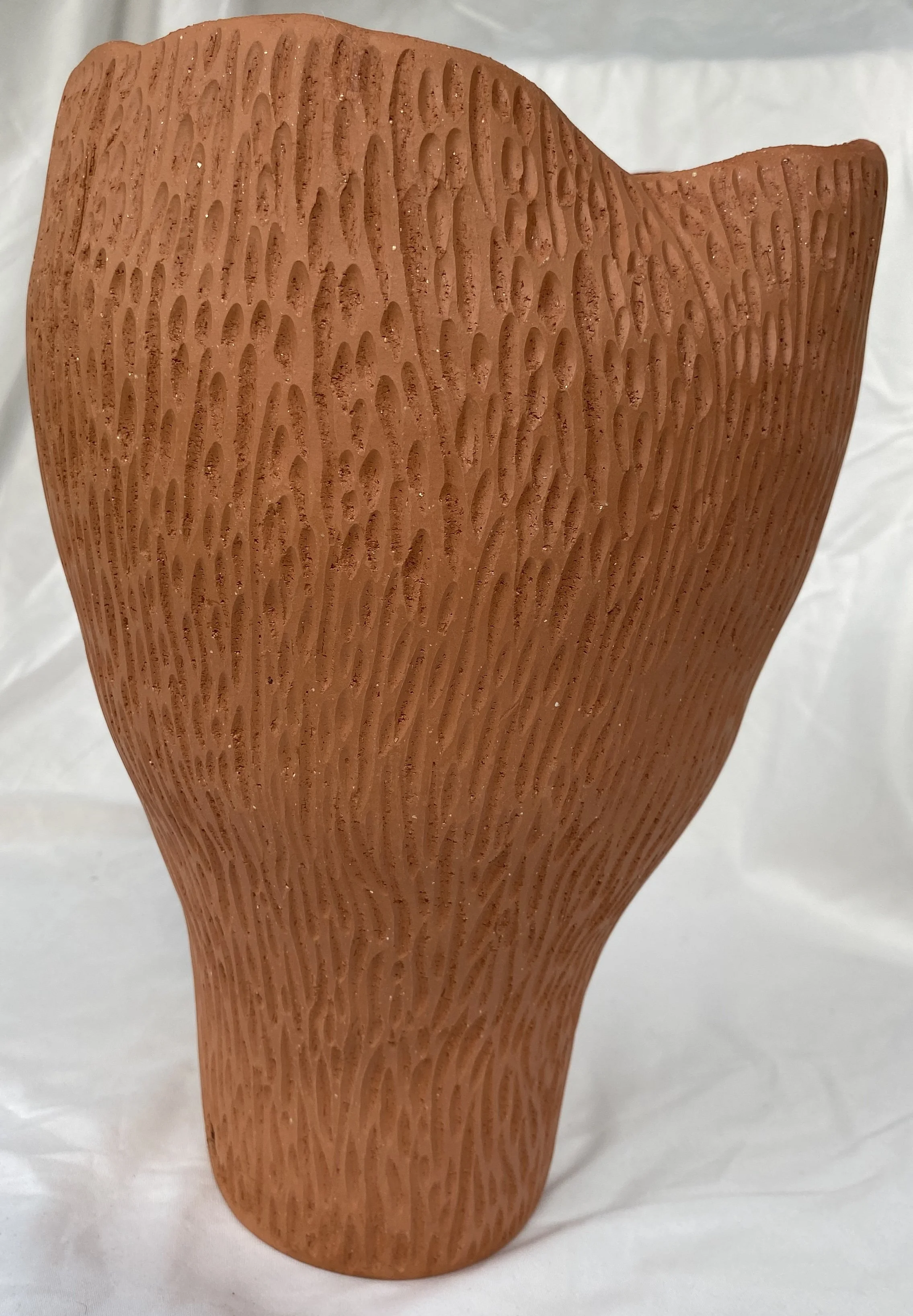Medium Vase third side 7OCT2025.jpg