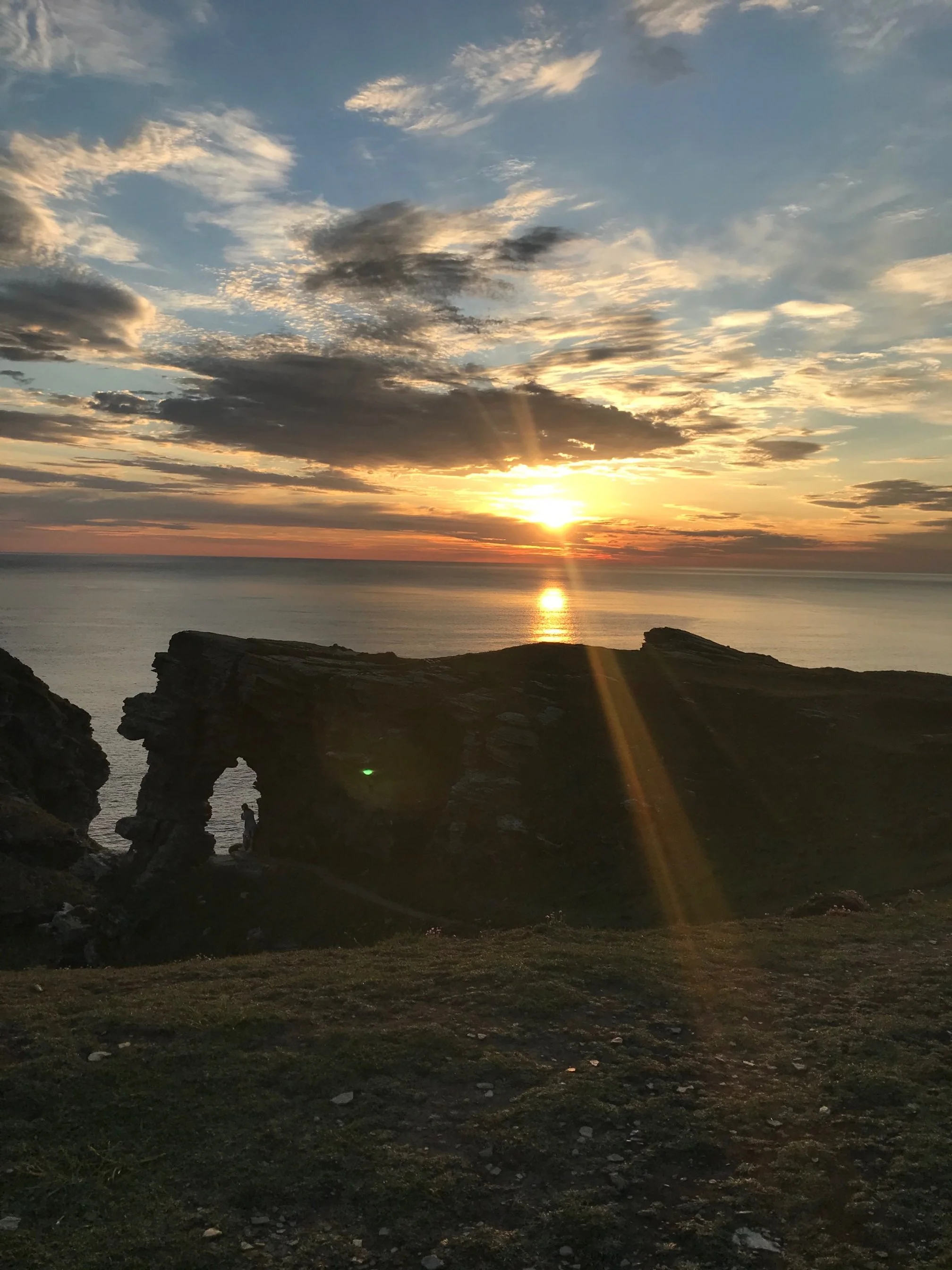 Lisa Potter Dixon Must visit cornwall - ladies window - rachel 1.jpeg