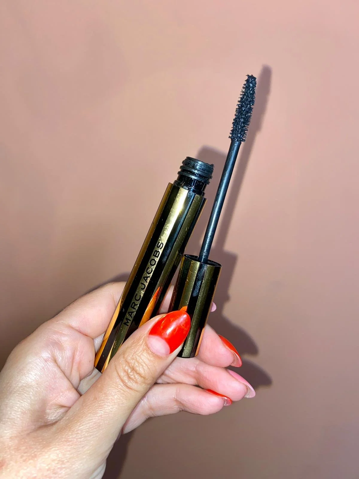 Dixon_Best_Mascaras_blog_MARC JACOBS AT LASH'D_MASCARA.jpeg