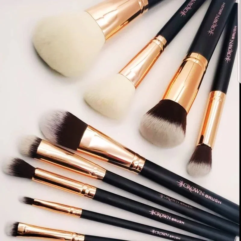 The Makeup Brush Edit — Lisa PotterDixon