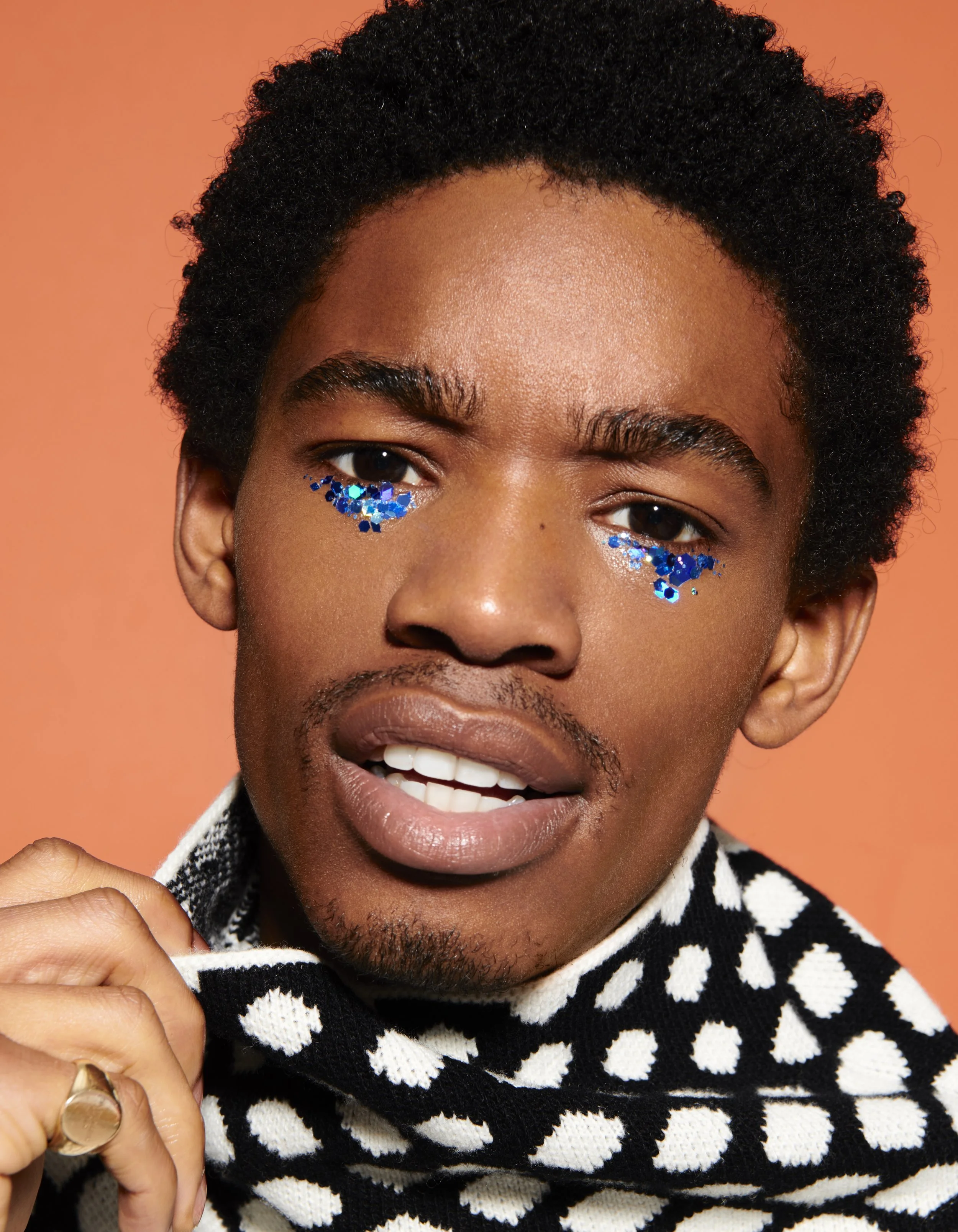 LOOK 1 32695 copy.jpeg