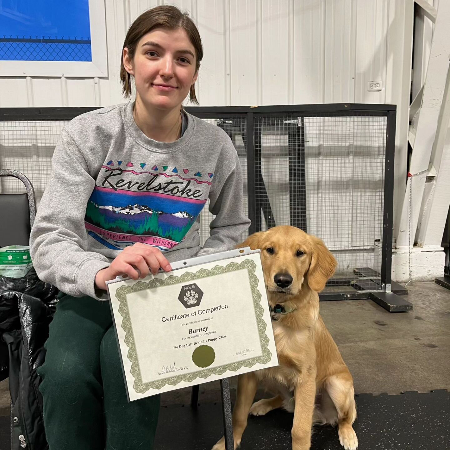 Congratulations to our puppy class grads! You all did so amazing and worked super hard!🤩 #nodogleftbehind #ndlb #puppyclass #puppygrads #graduationday #moosejawdogtraining