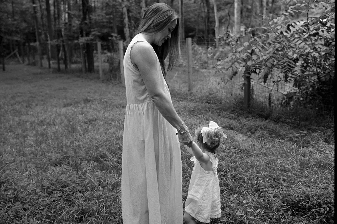 Kelsey_Mard_20Artful Family Photography on Private Land in Davidson, NC.jpg