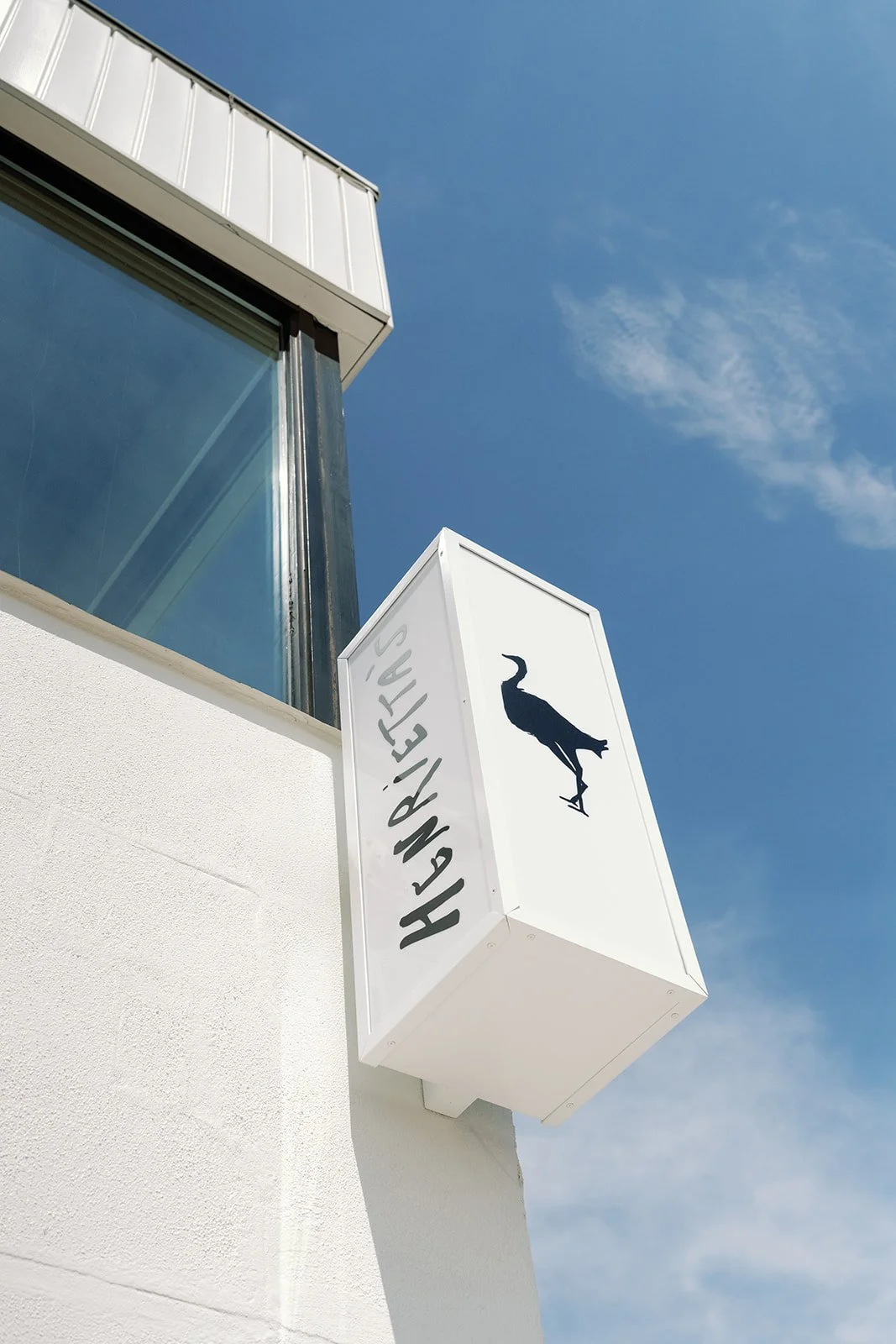 082625_APevents_Henriettas_04.jpg