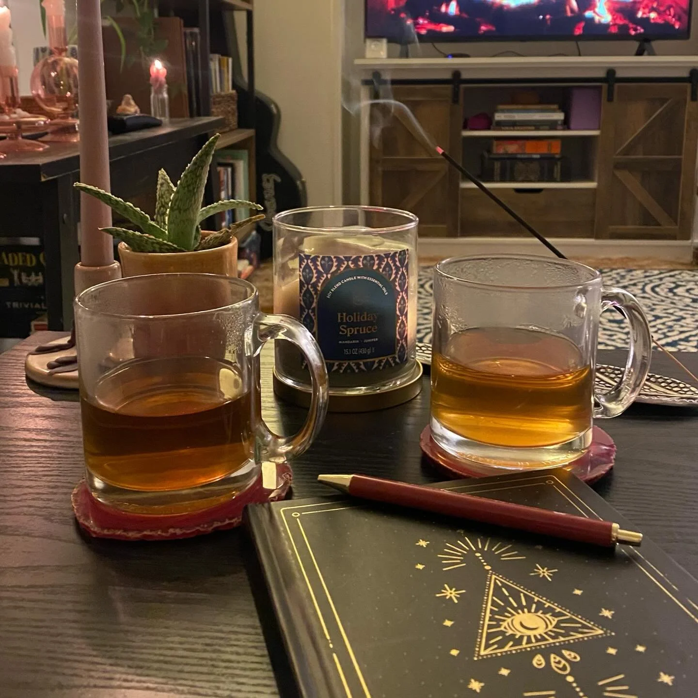 A new blog post is up!✨ 

A snowy evening ritual: candlelight, frankincense, tea, and a journal (or friend) waiting to listen. My new blog post includes a cozy winter journaling ritual with multiple reflective prompts designed for quiet nights during